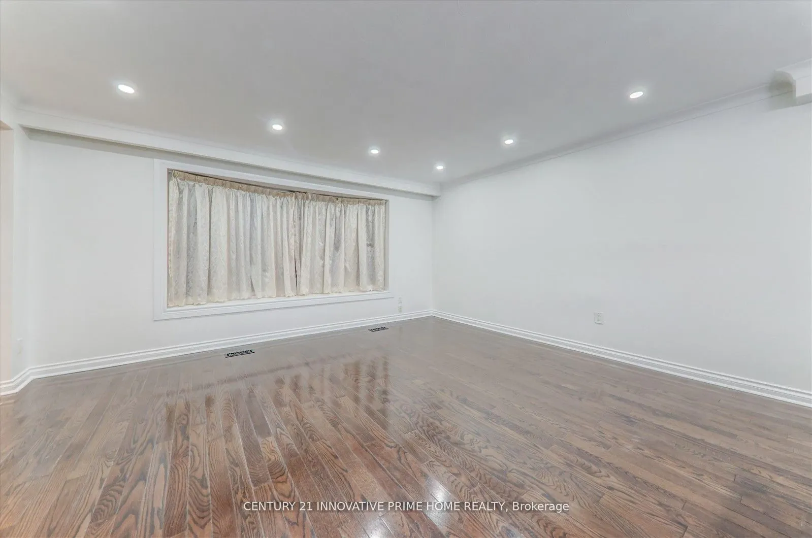 10 Gable Place