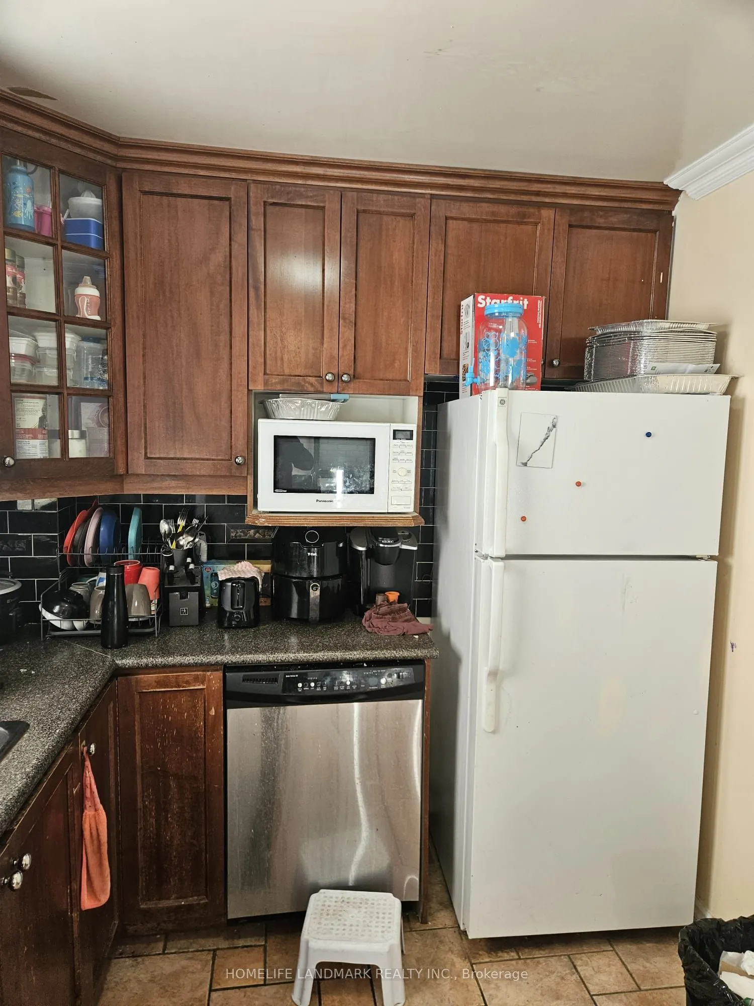 8 Goskin Court