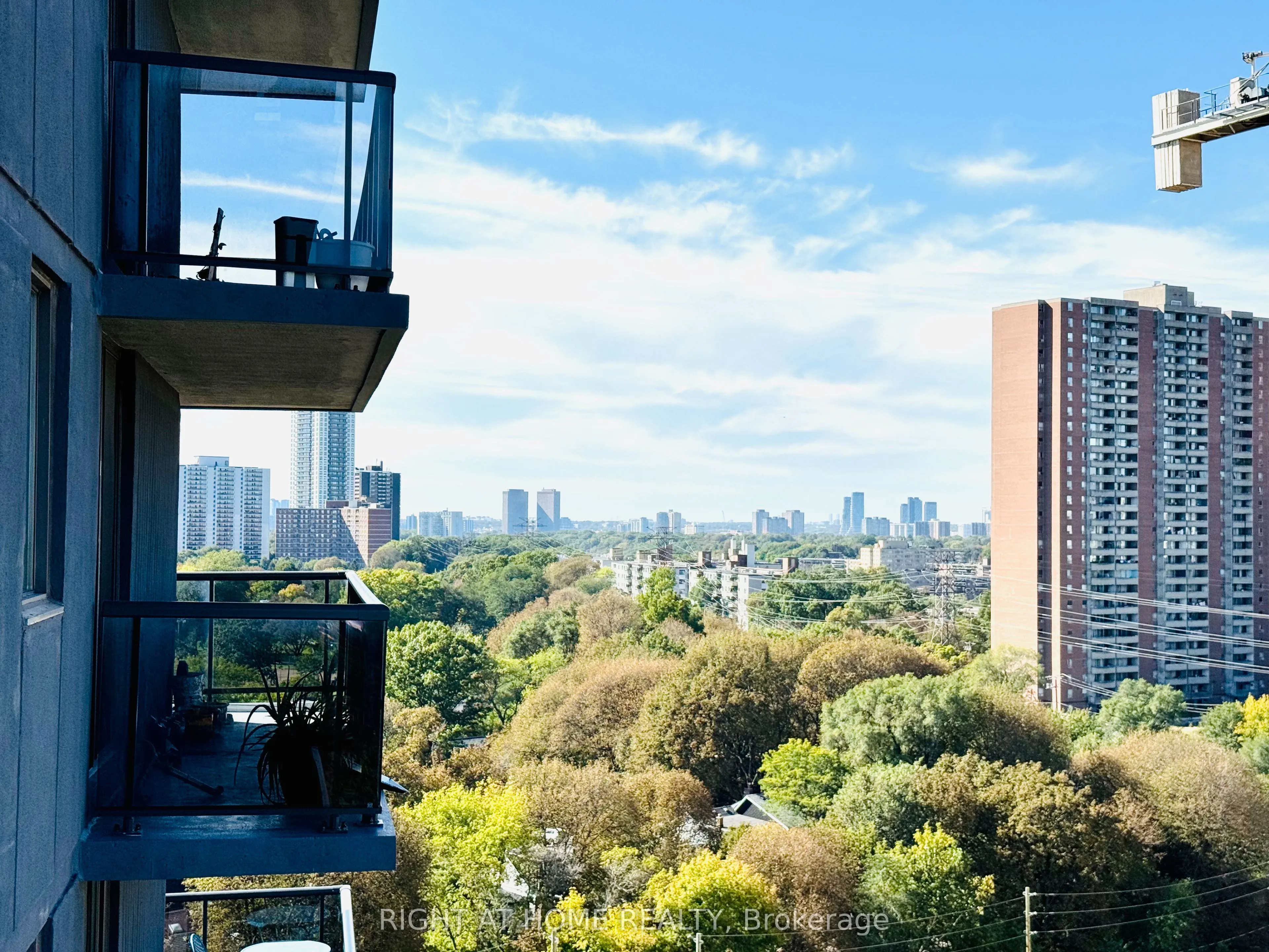757 Victoria Park Avenue E #1404