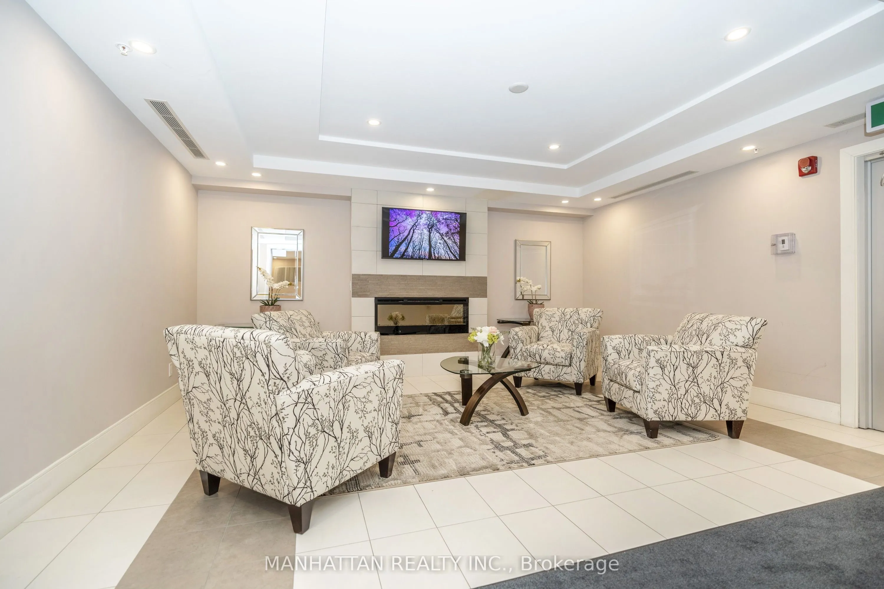 670 Gordon Street #214