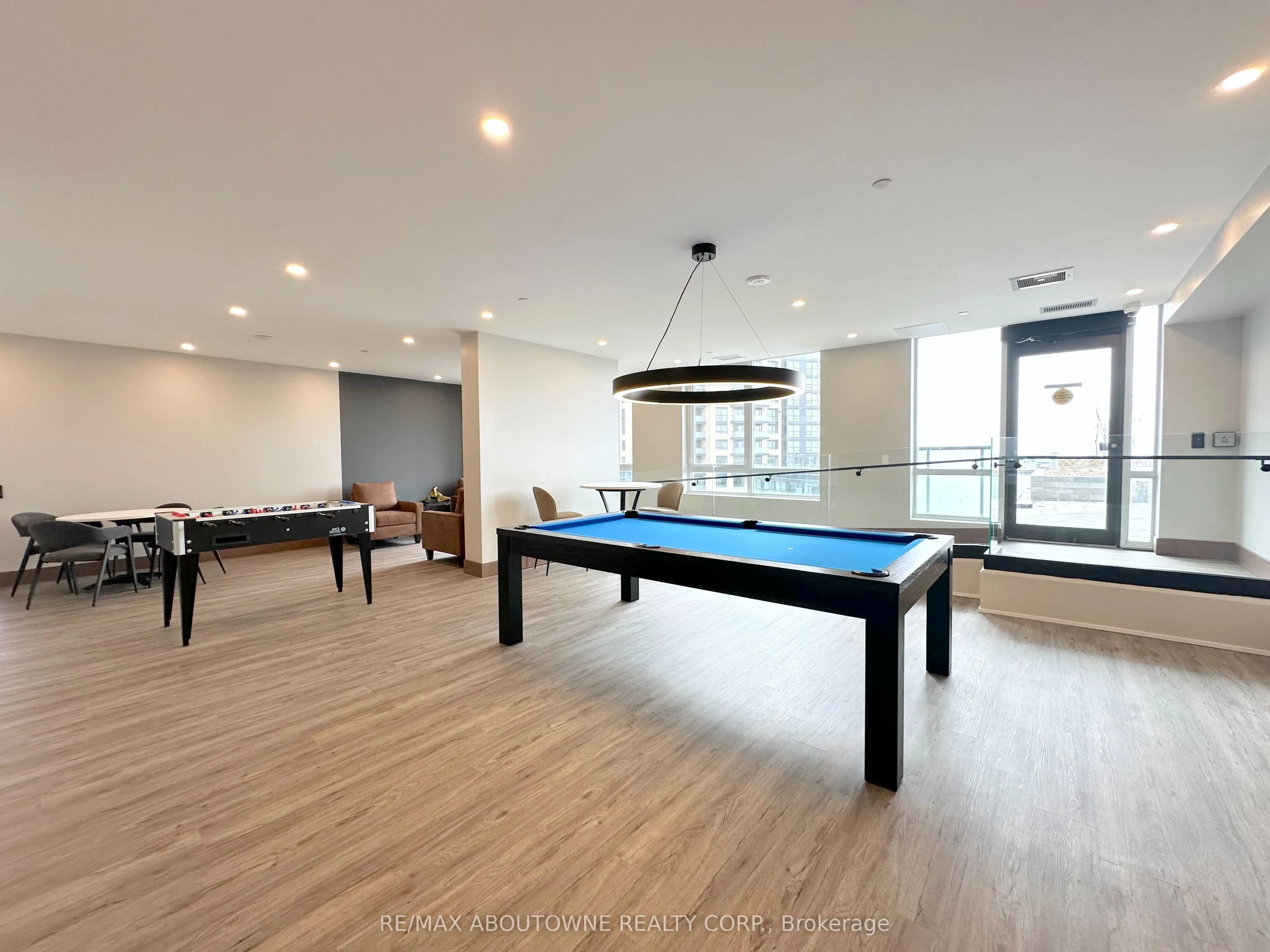 25 Kitney Drive #208