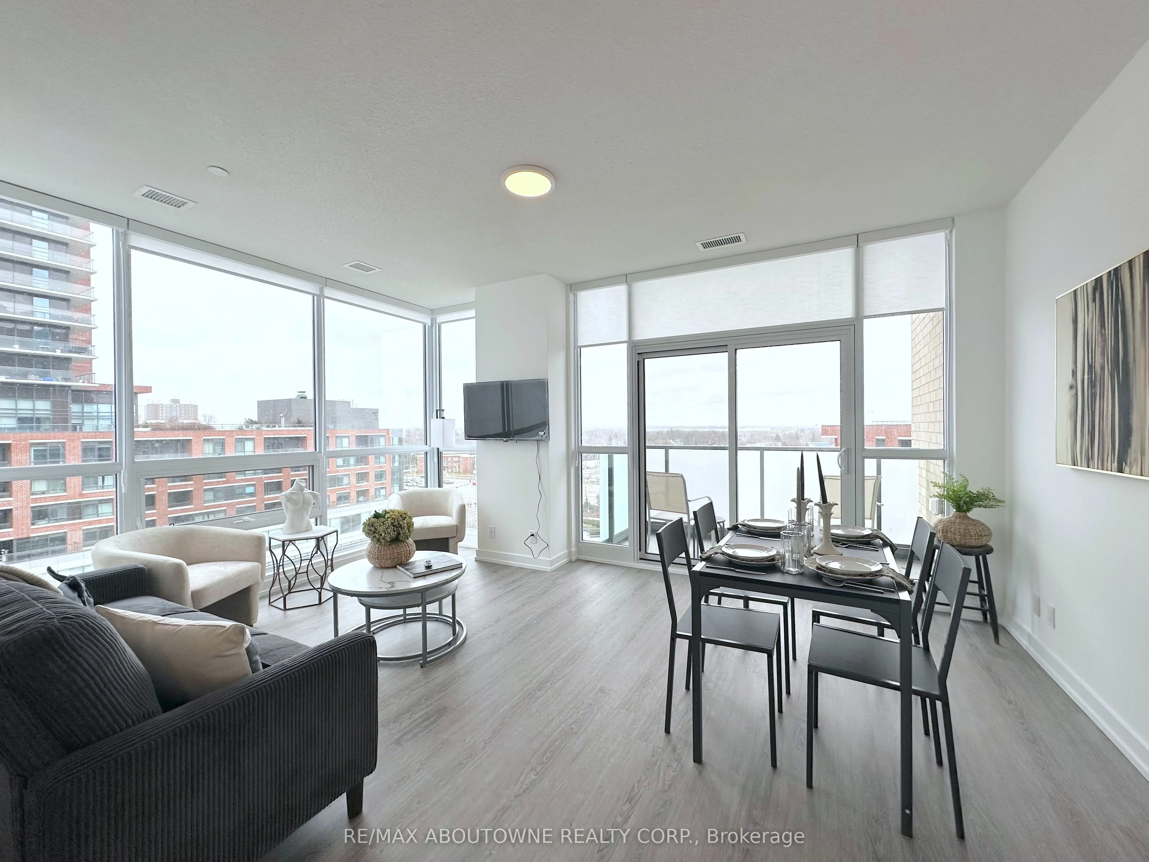 25 Kitney Drive #207