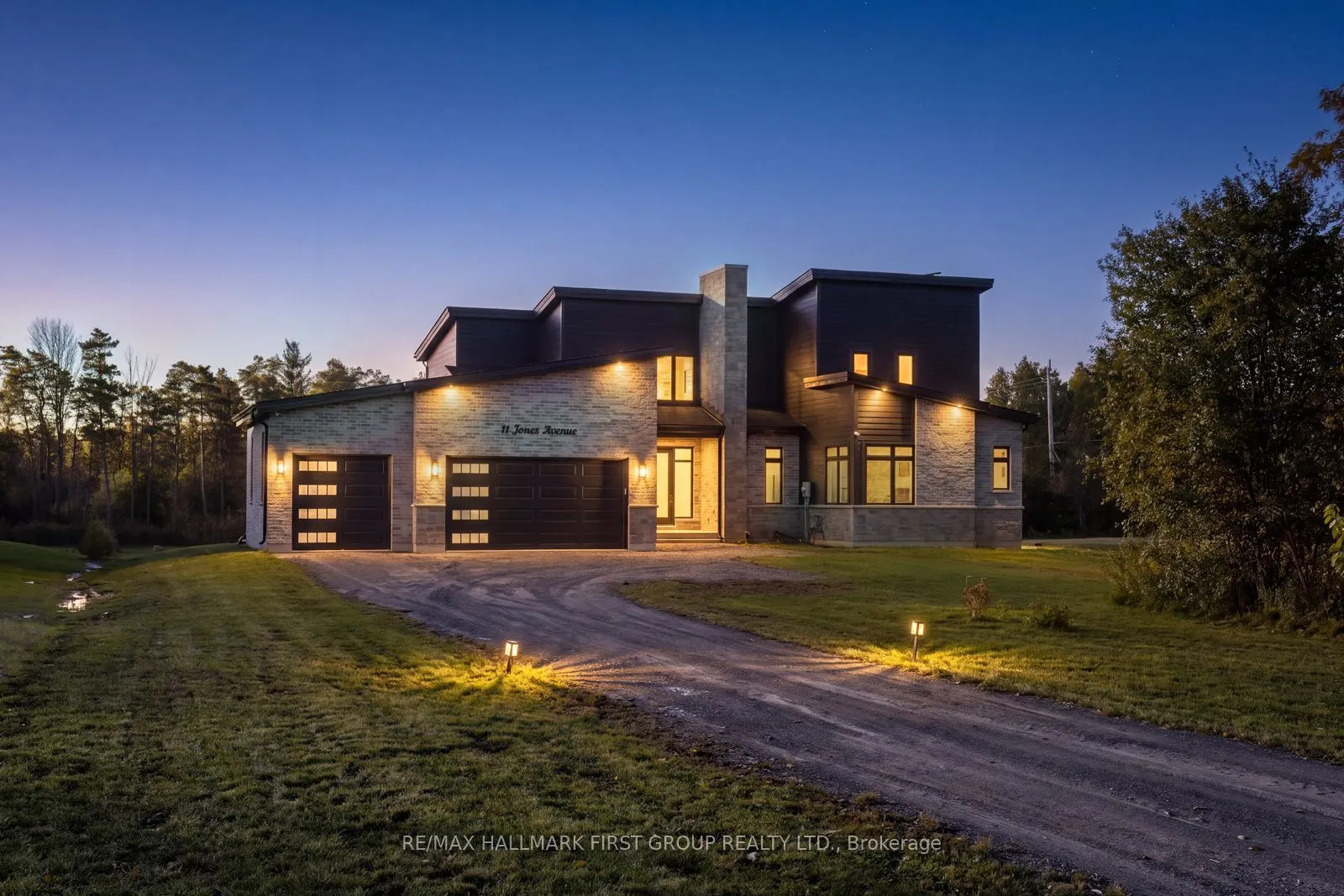 11 Jones Avenue
