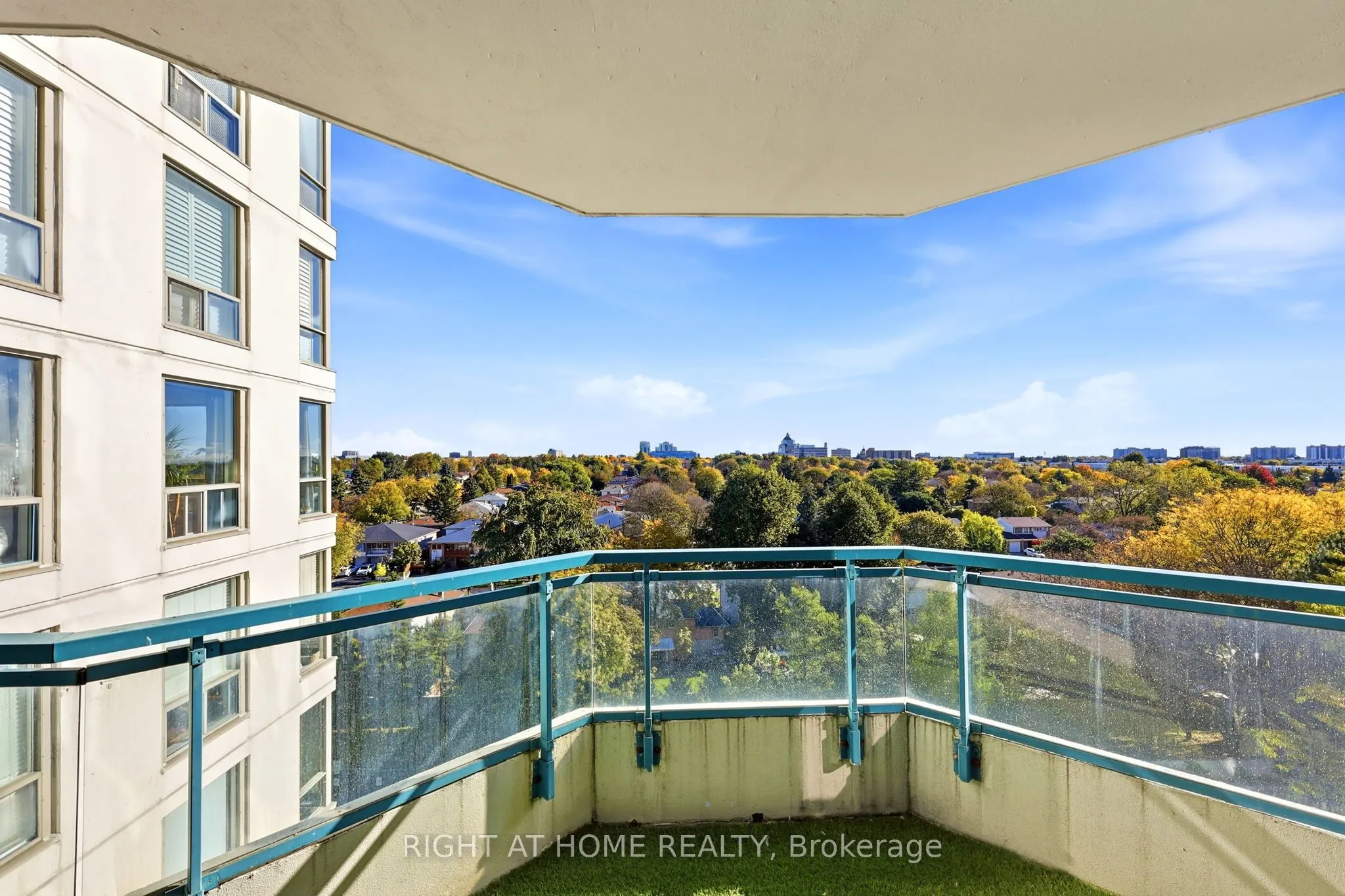 4727 Sheppard Avenue E #816
