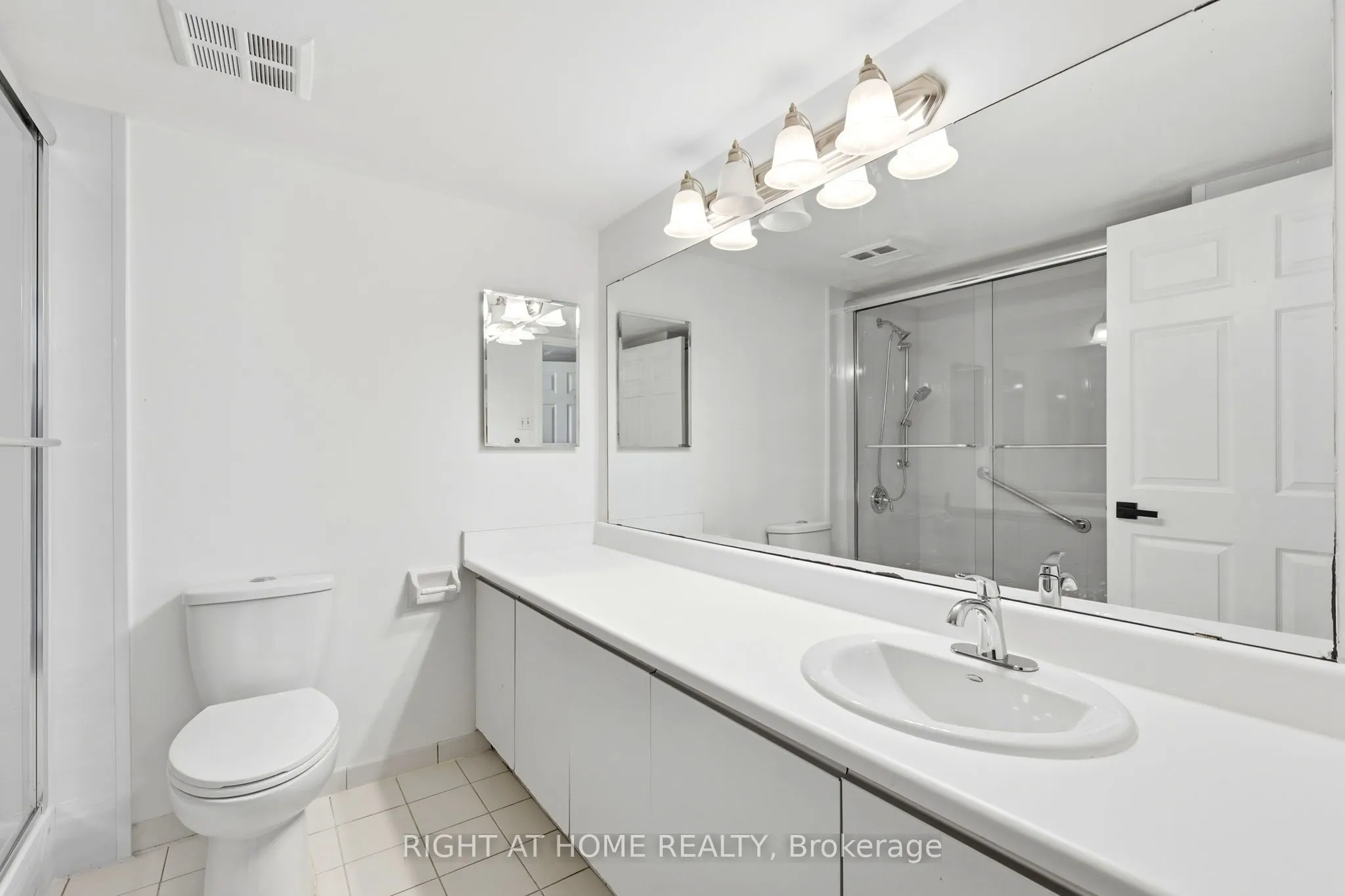 4727 Sheppard Avenue E #816
