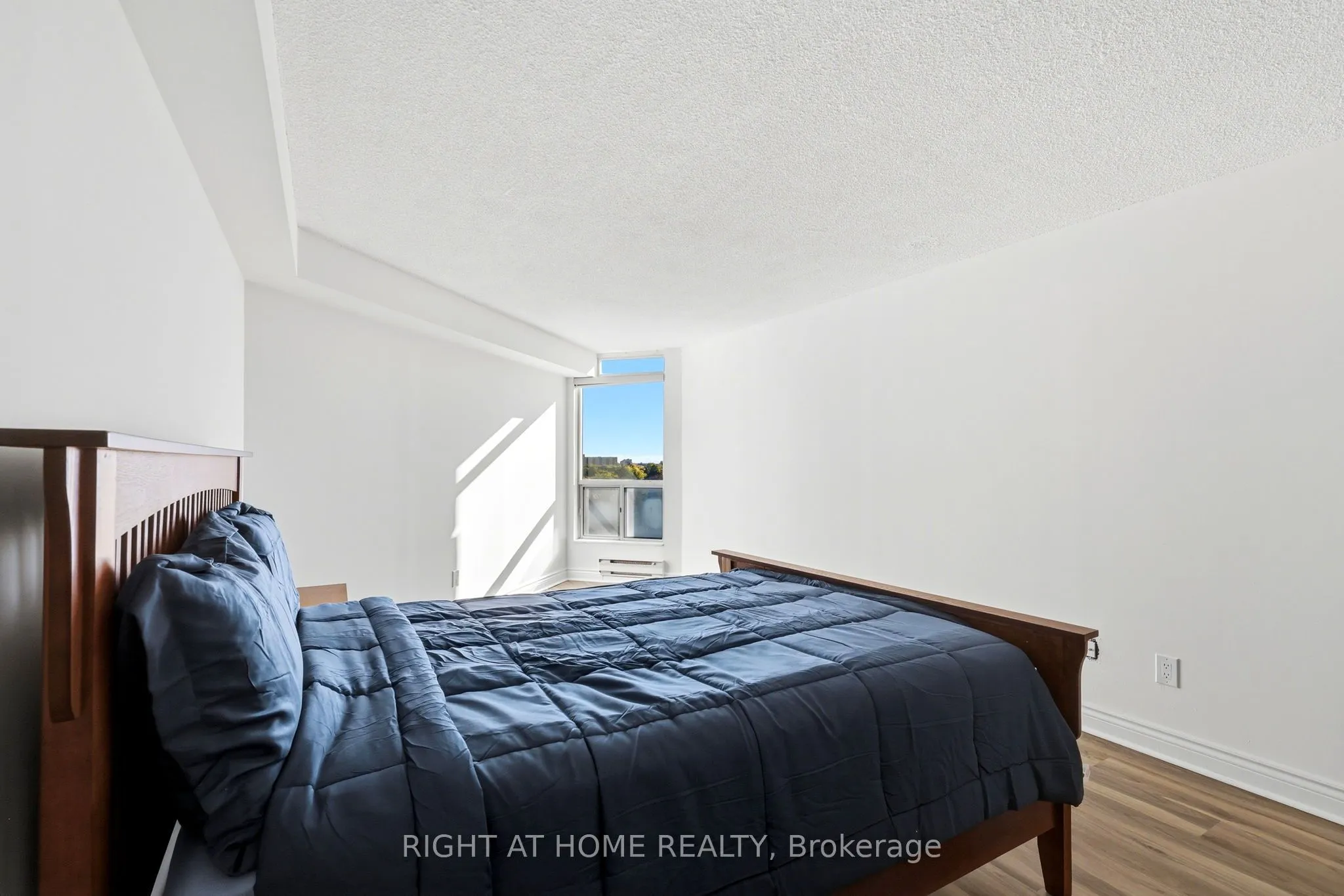4727 Sheppard Avenue E #816