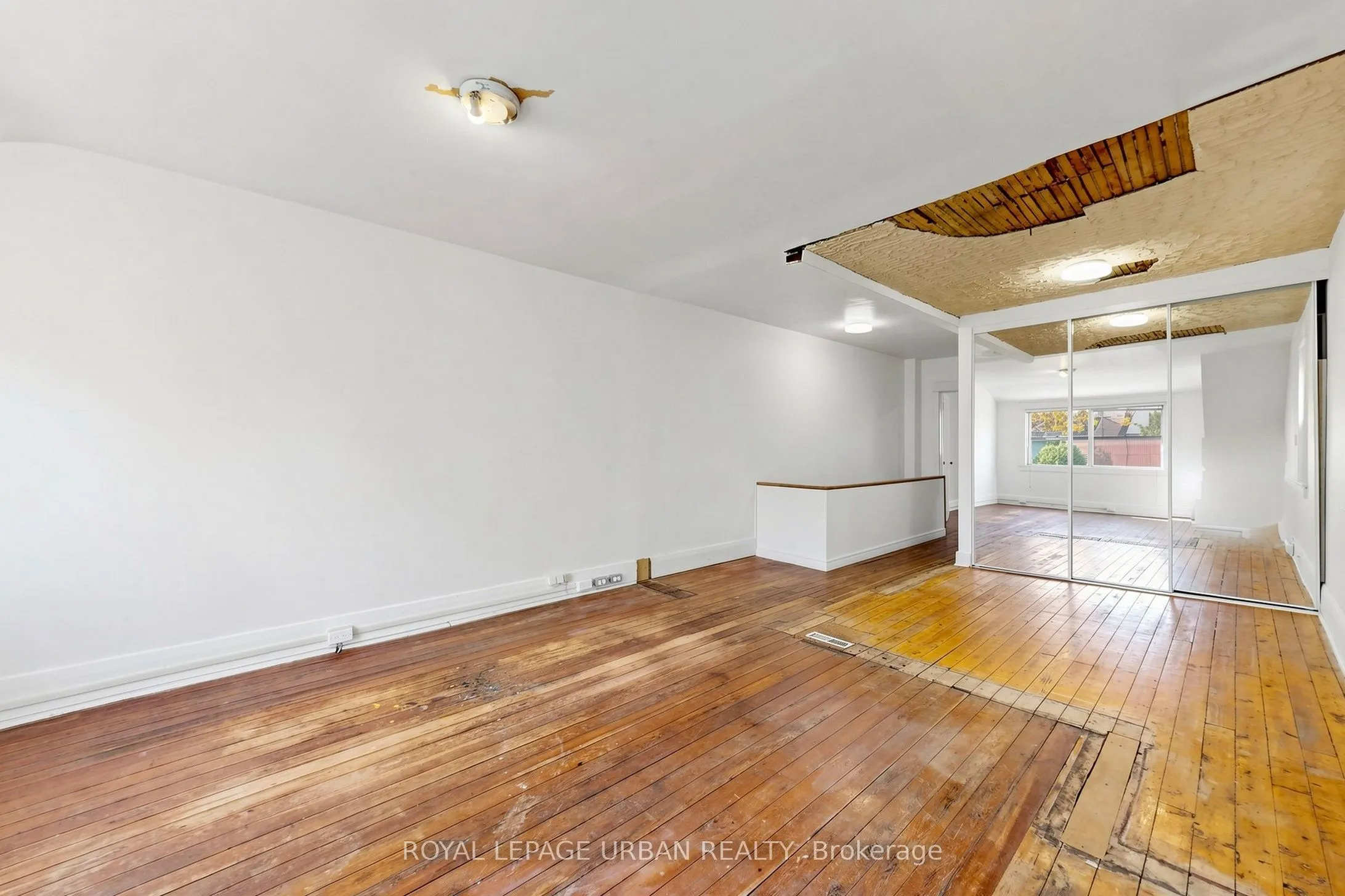 74 East Lynn Avenue