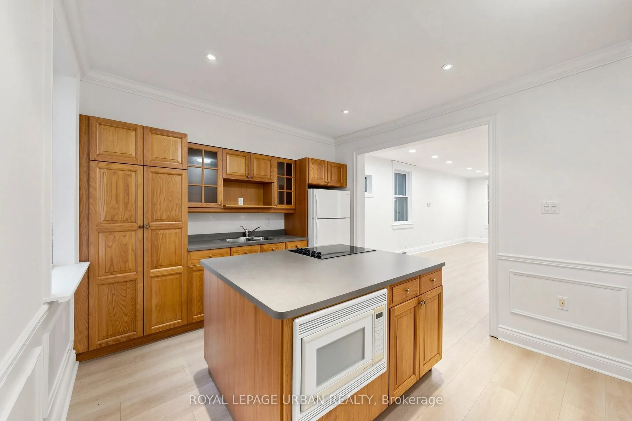 74 East Lynn Avenue