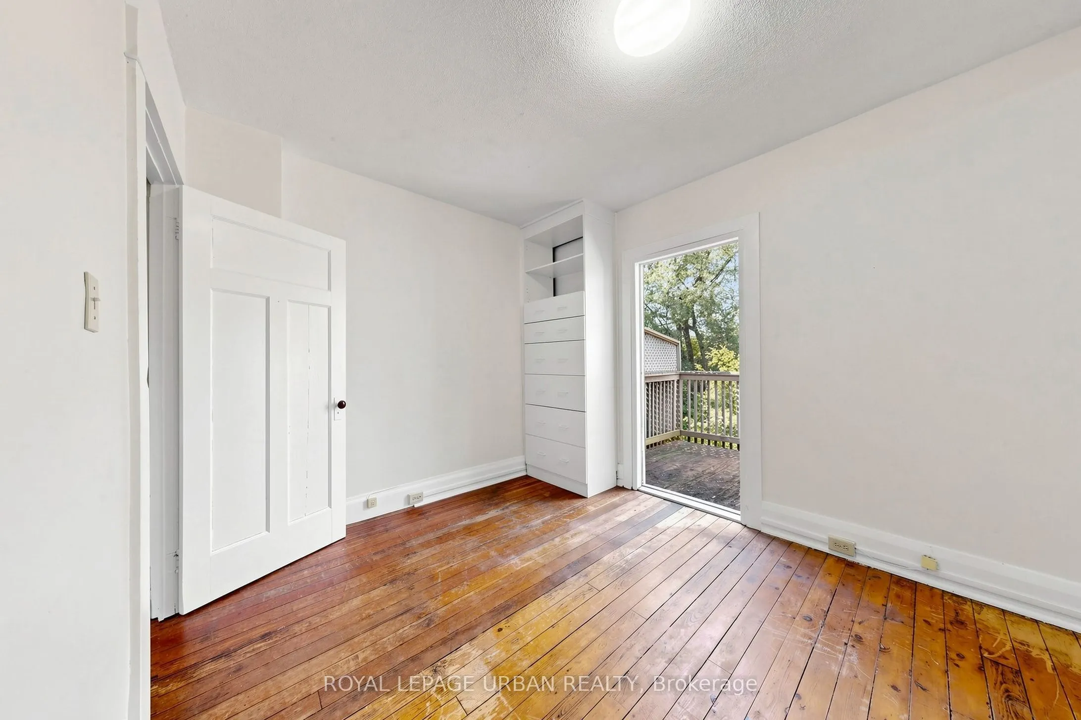 74 East Lynn Avenue
