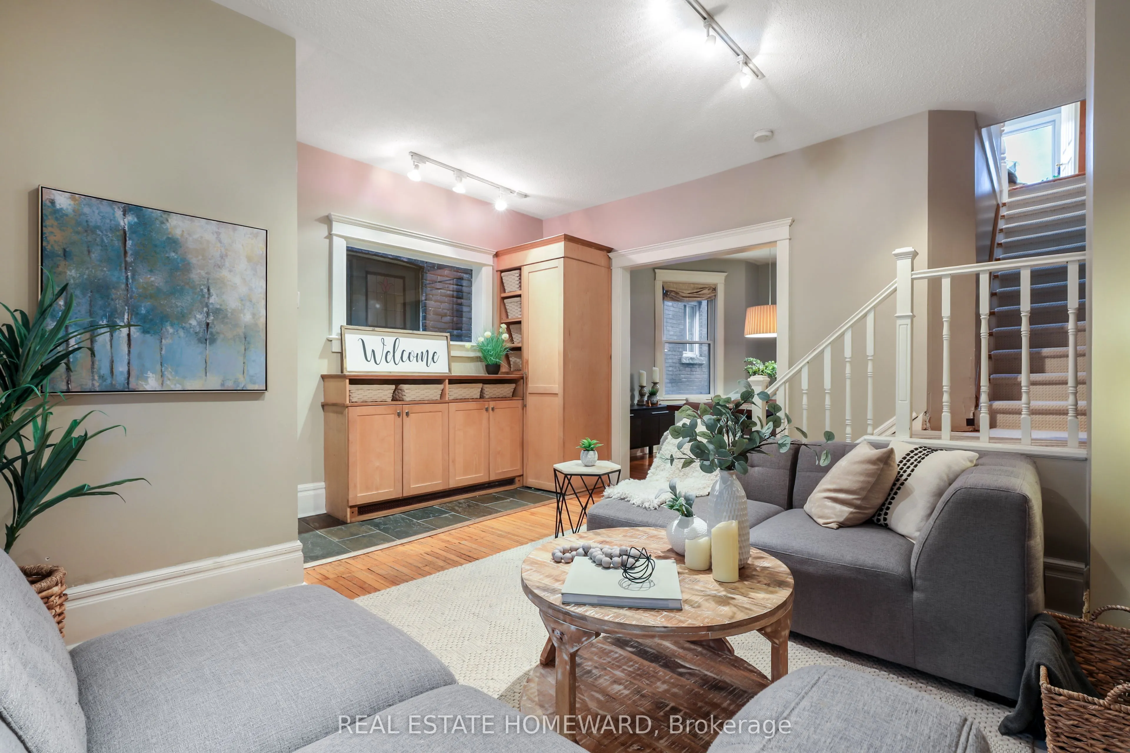 207 Waverley Road