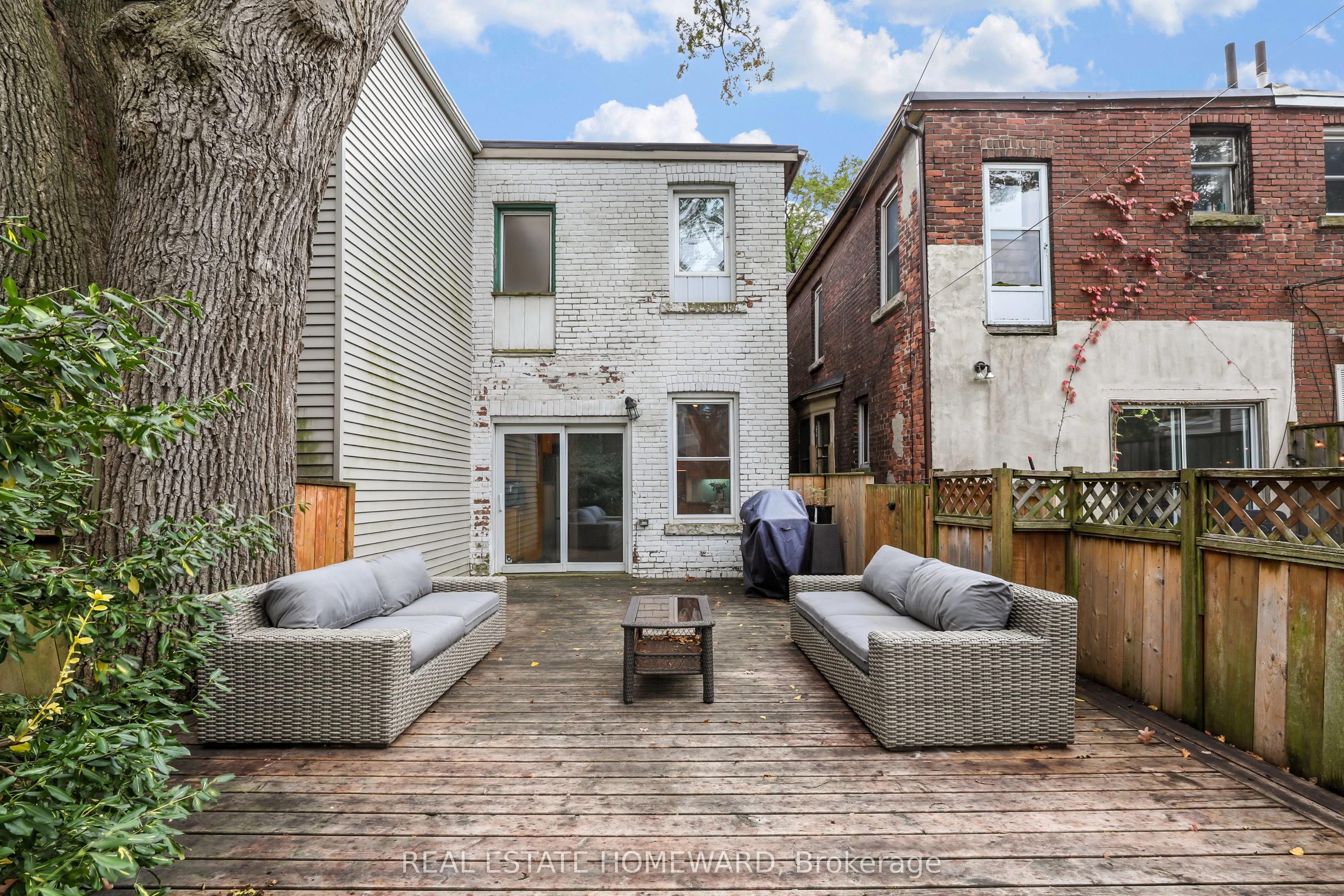 207 Waverley Road