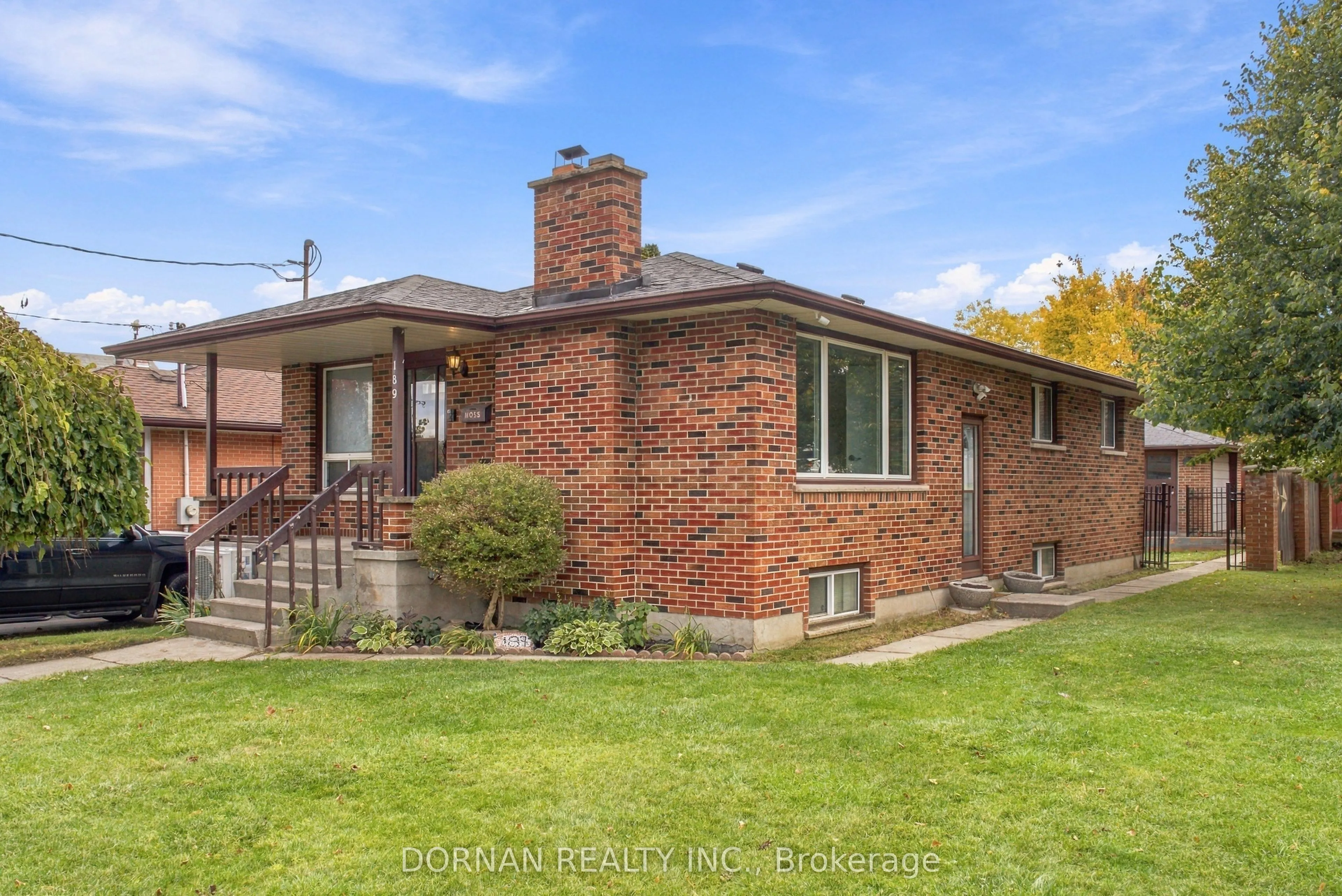 189 Hibbert Avenue