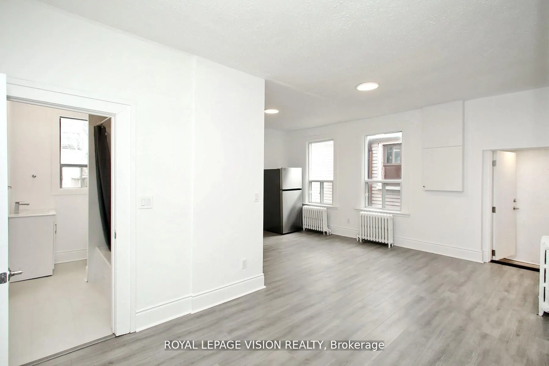 819 Pape Avenue #Upper