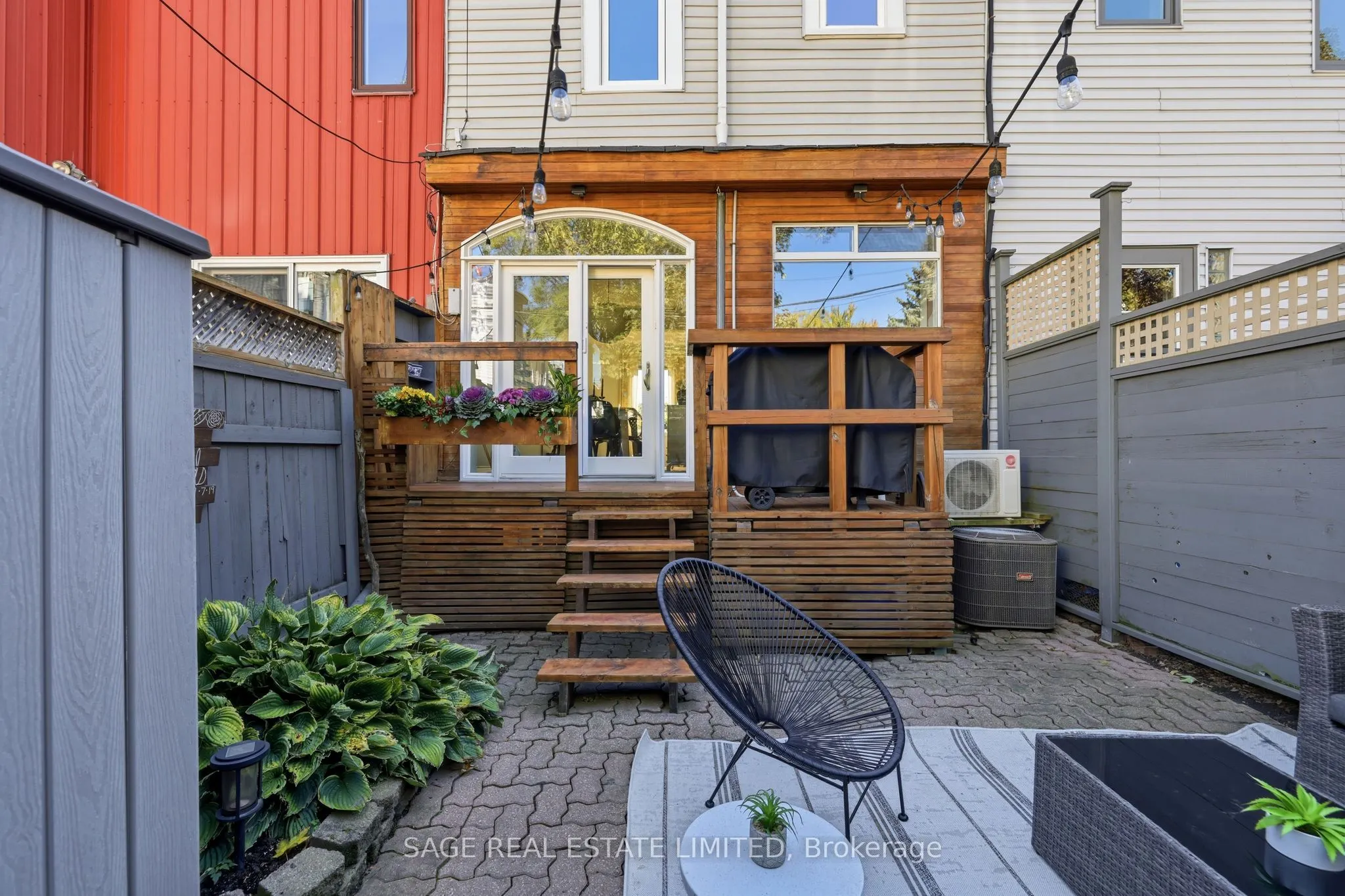 100 Dagmar Avenue