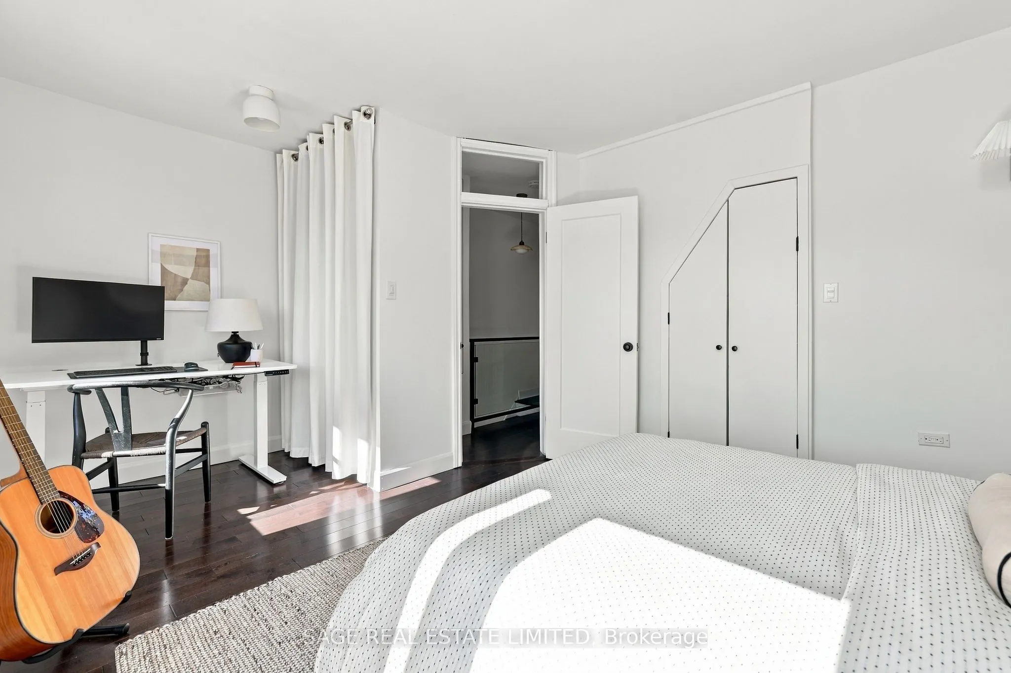 100 Dagmar Avenue