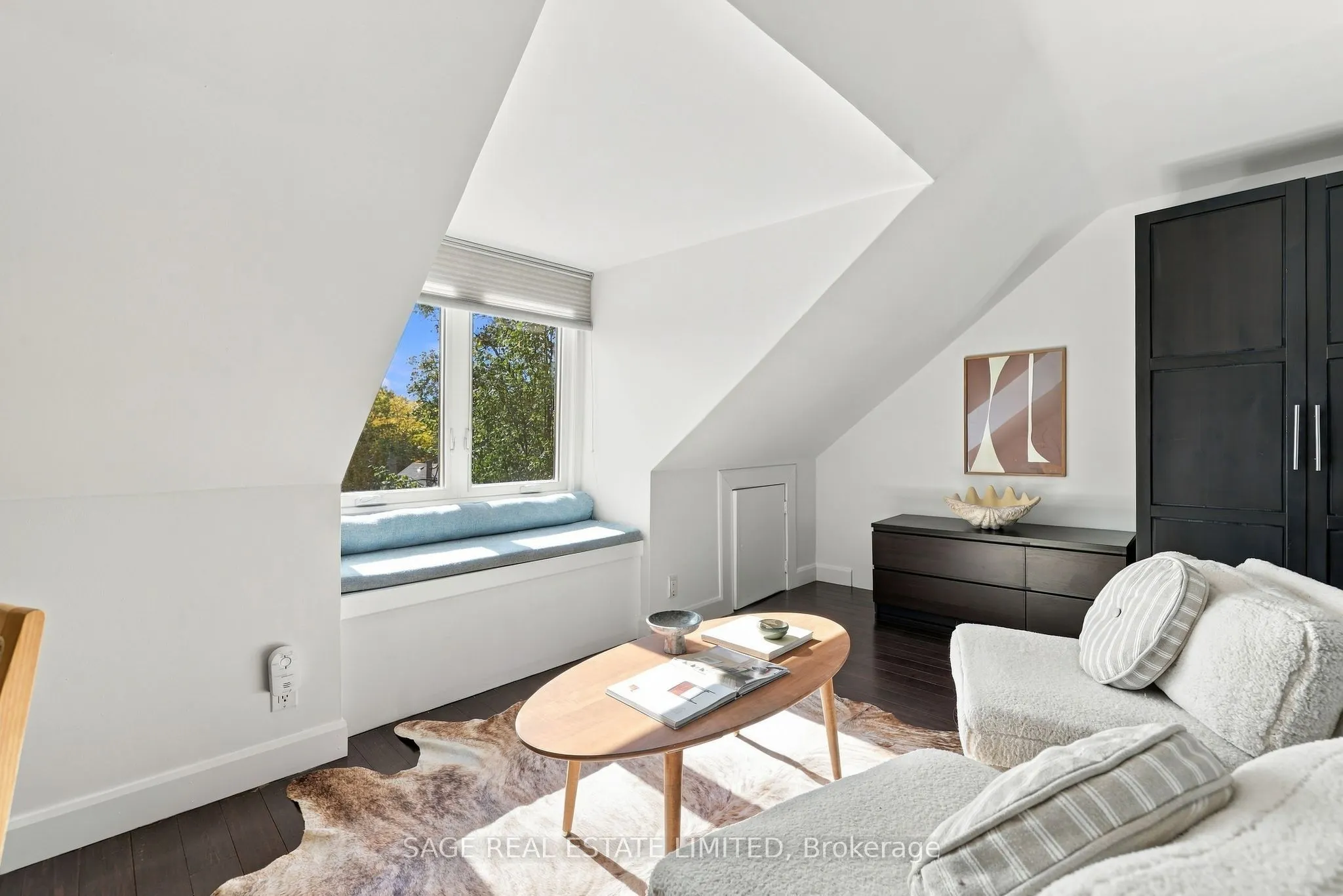 100 Dagmar Avenue