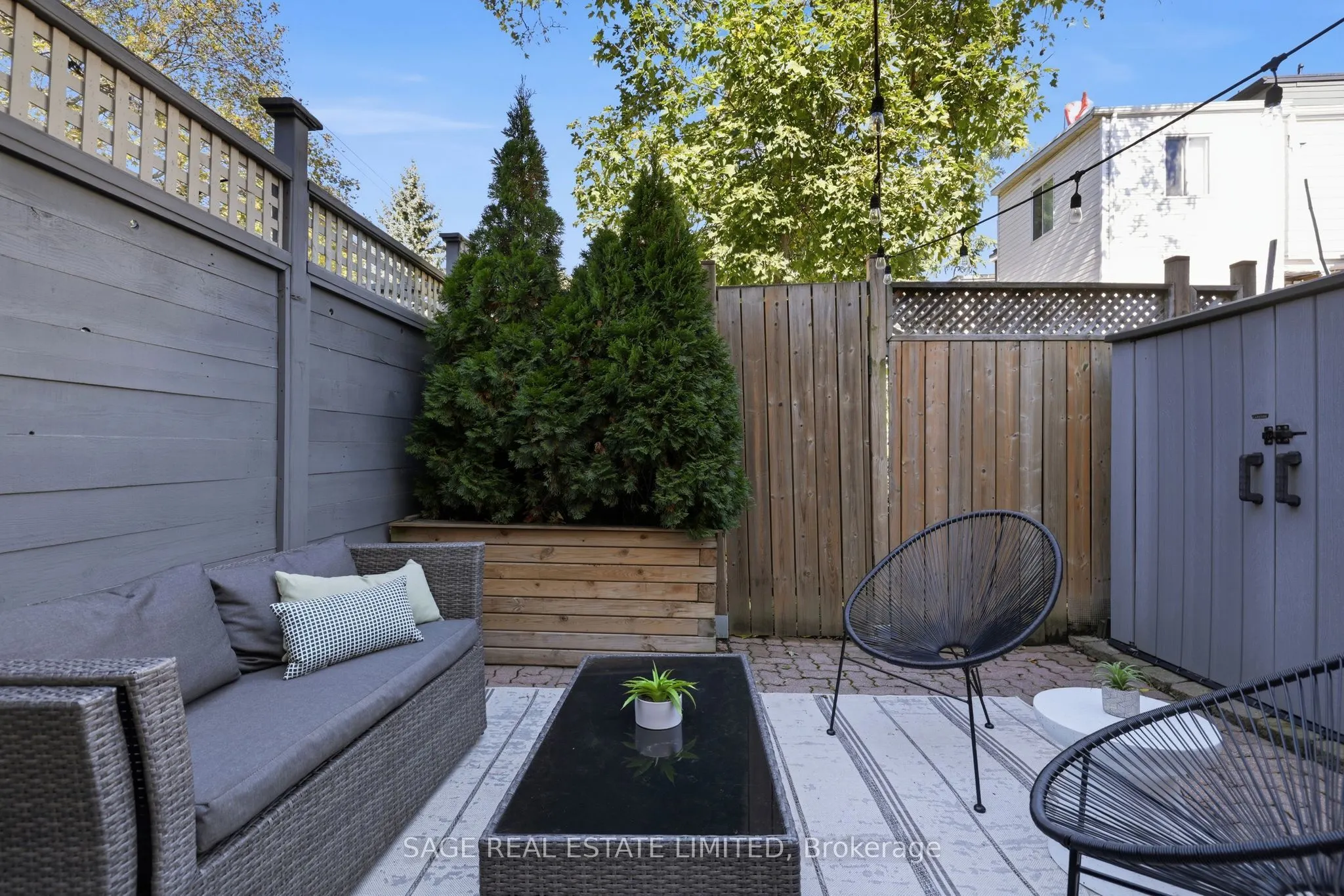 100 Dagmar Avenue
