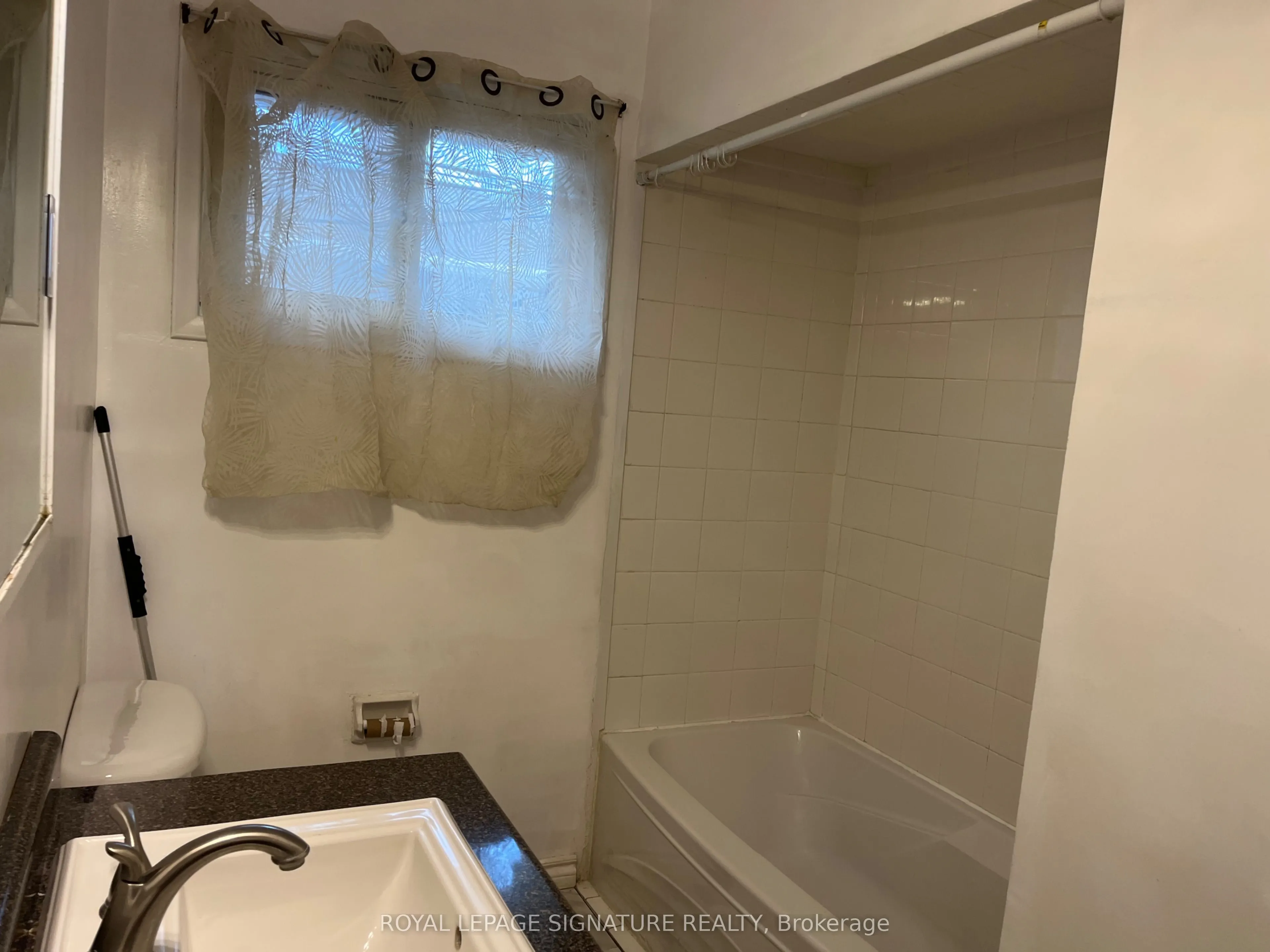 23 Allanford Road