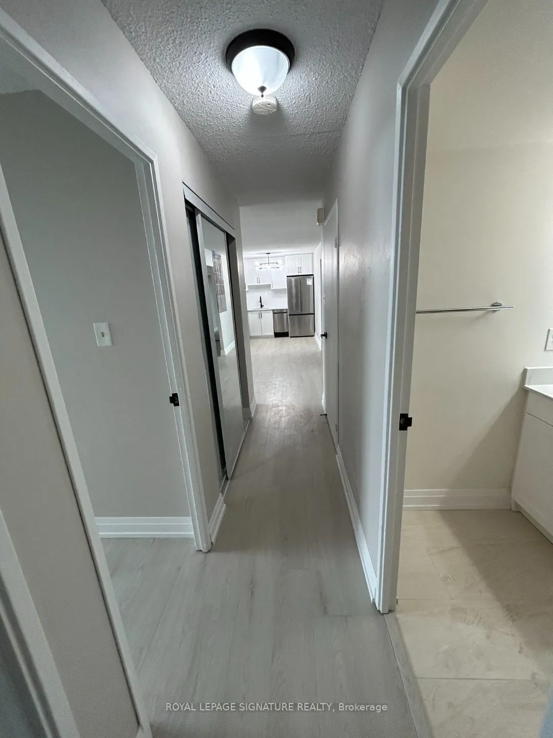 100 Wingarden Court #1711