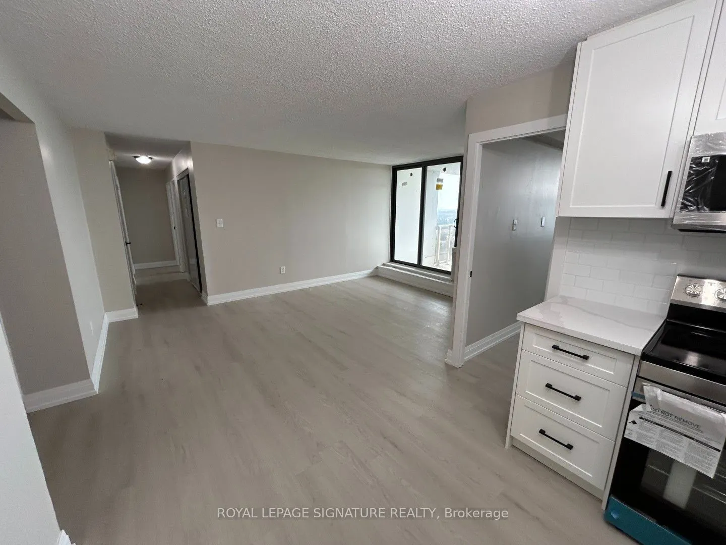 100 Wingarden Court #1711