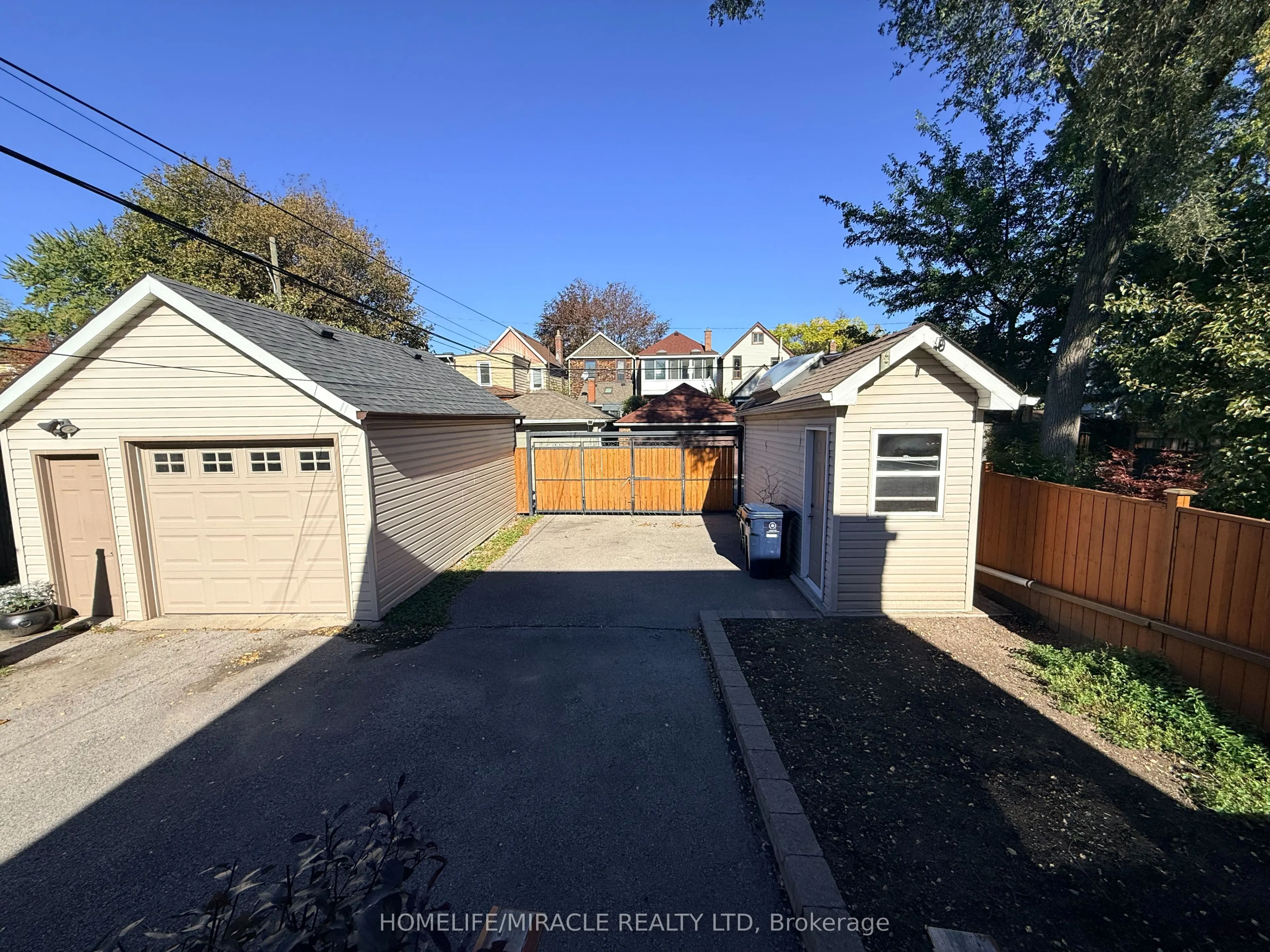 228 Browning Avenue