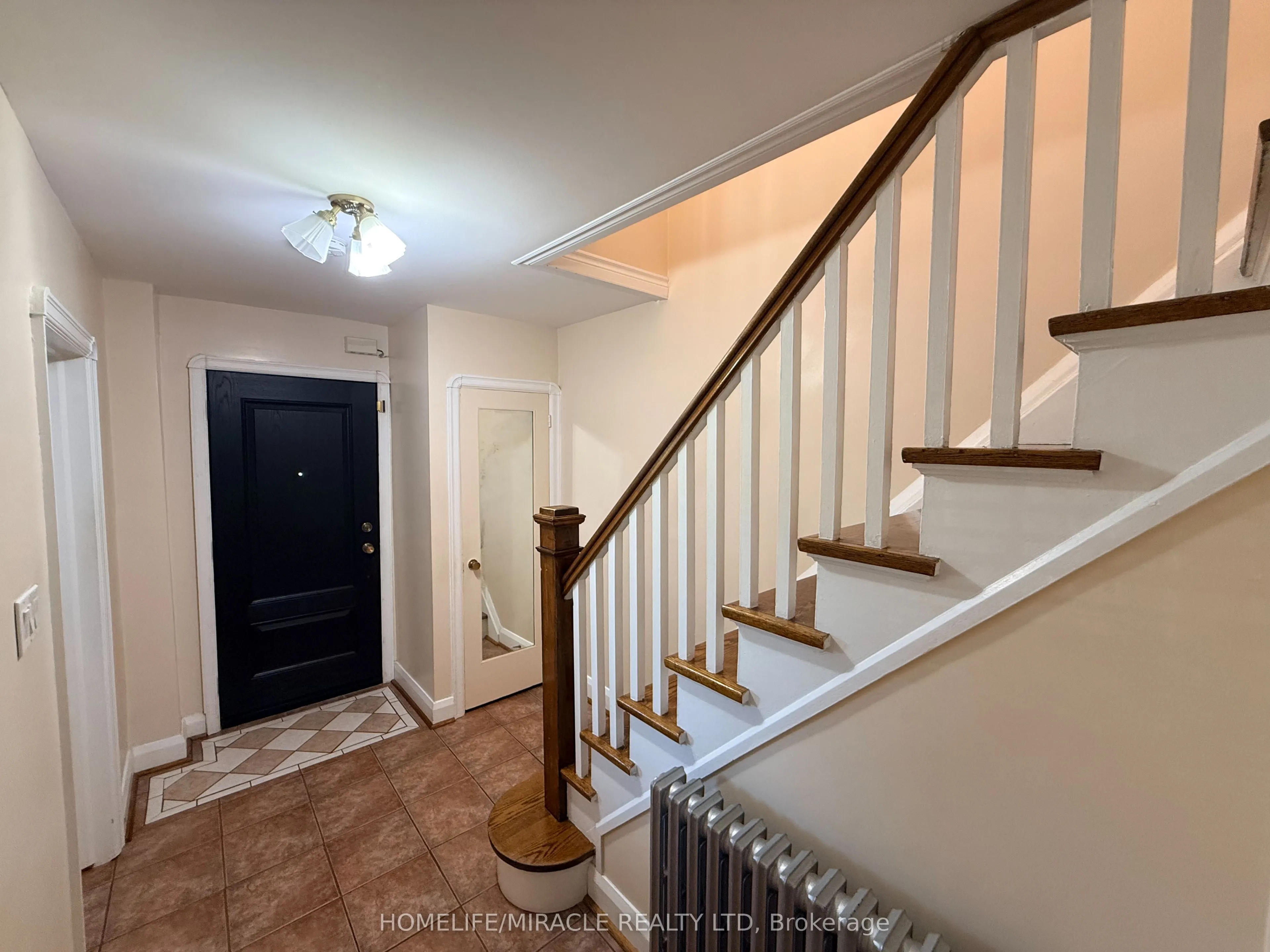 228 Browning Avenue