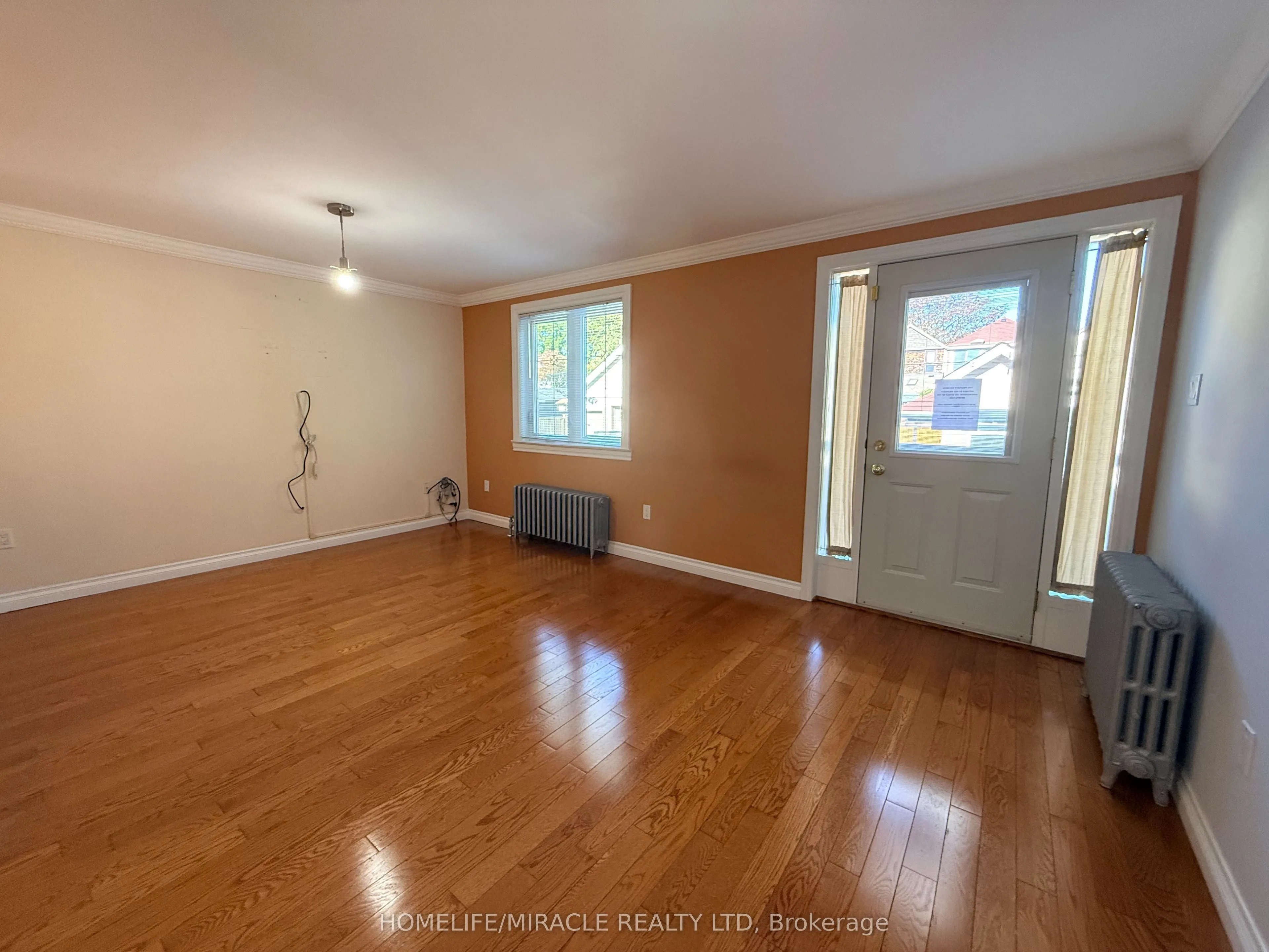 228 Browning Avenue