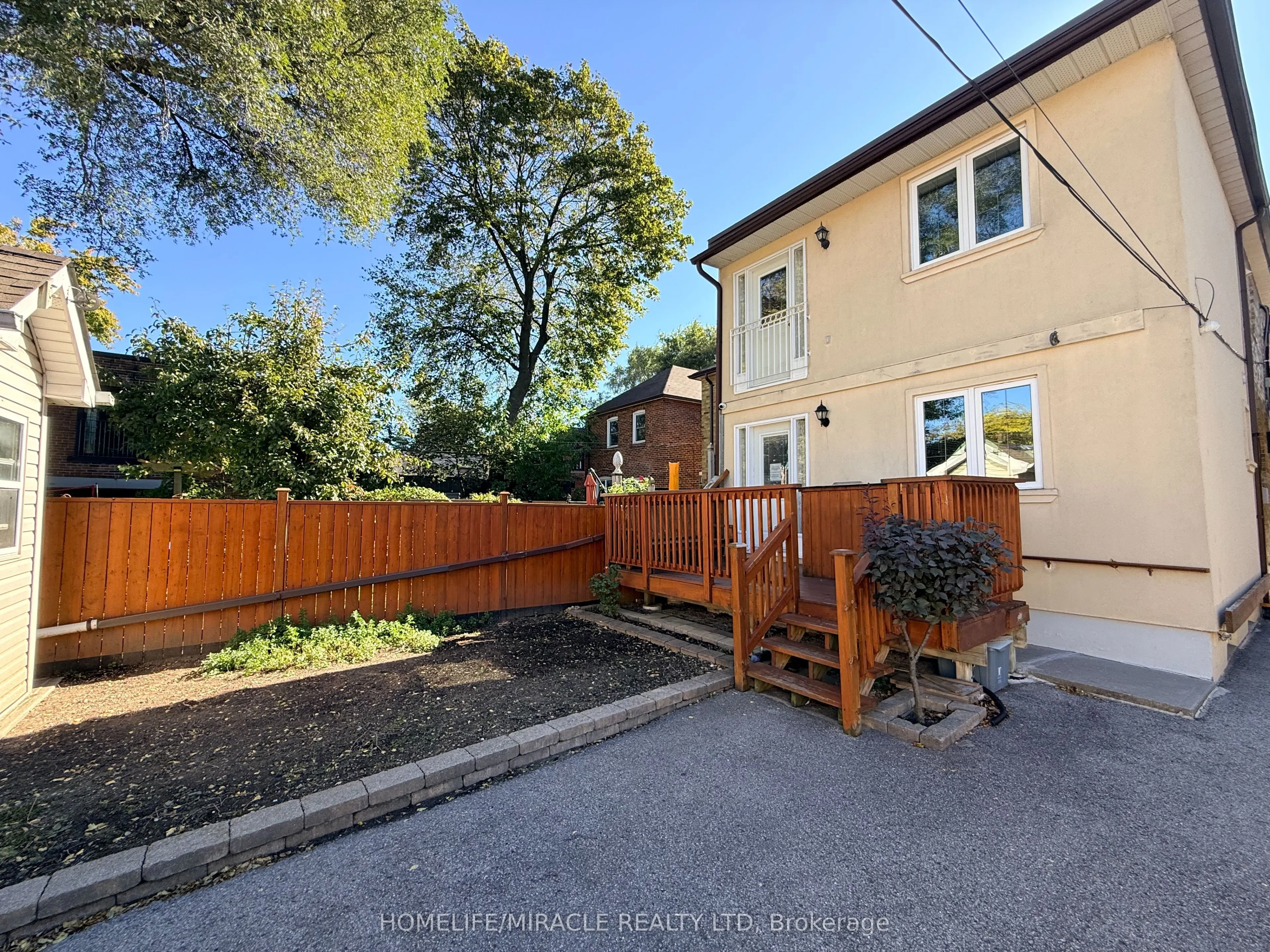 228 Browning Avenue
