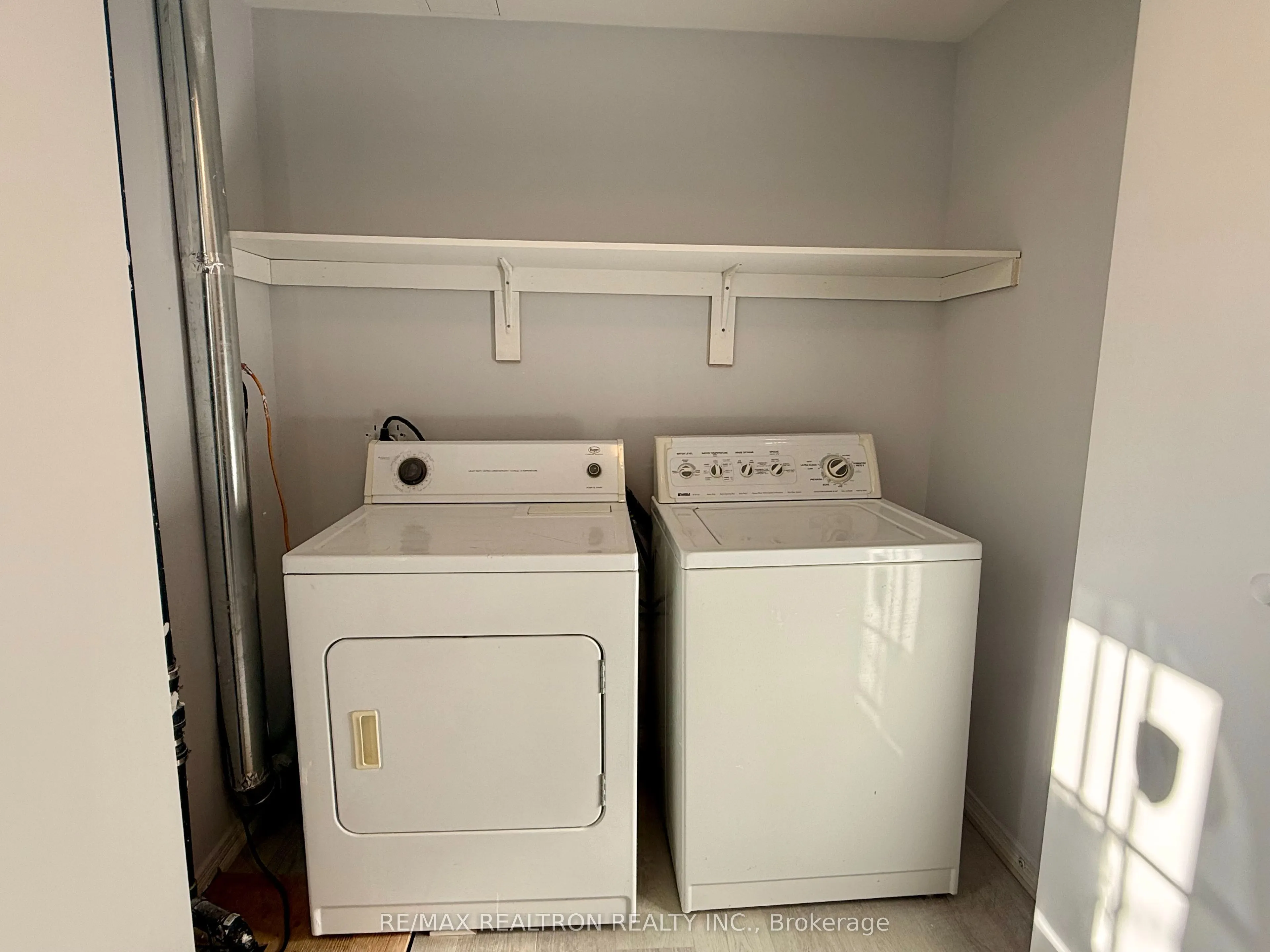 1520 Sandhurst Crescent #Bsmnt