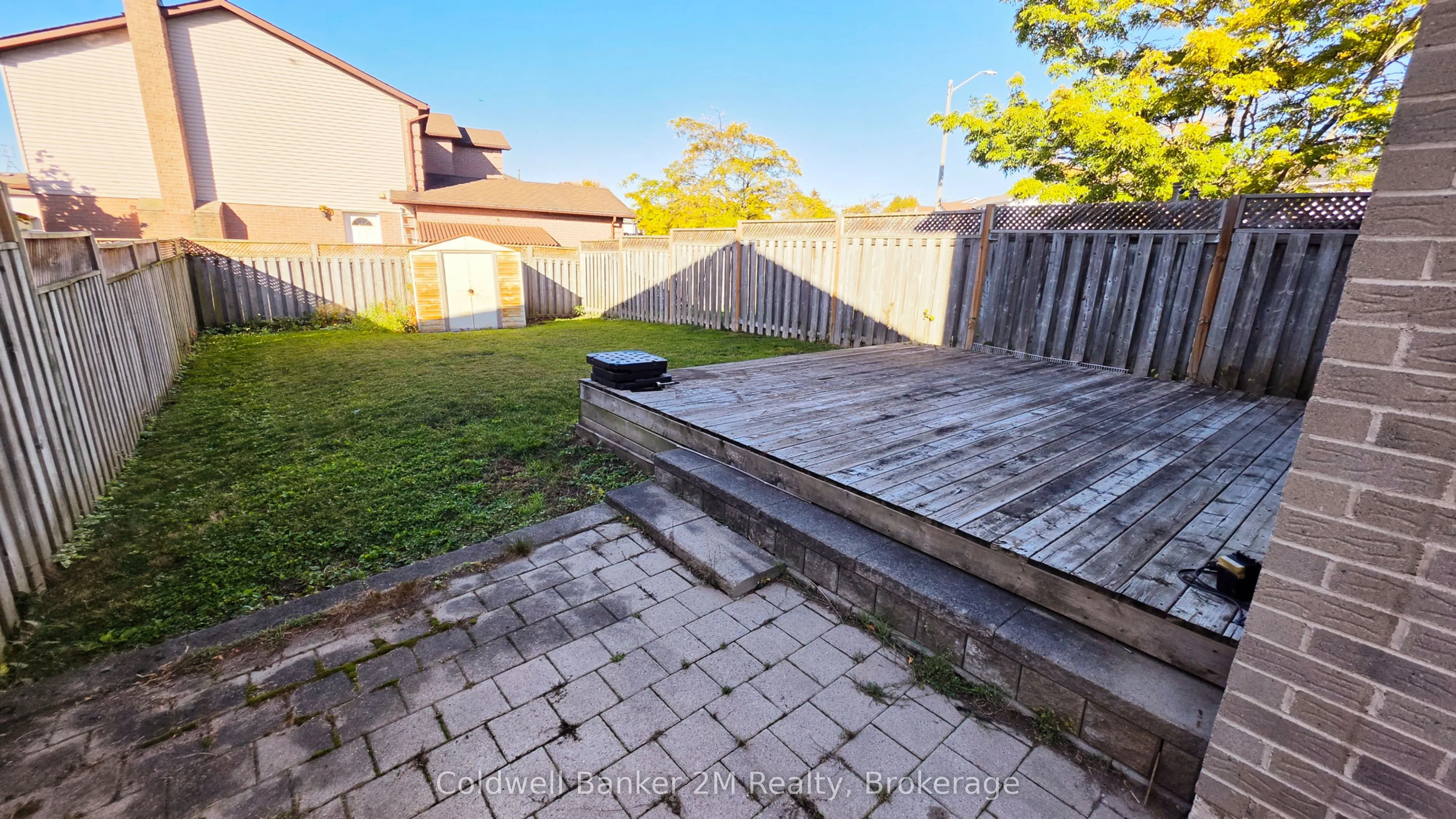 852 Attersley Drive