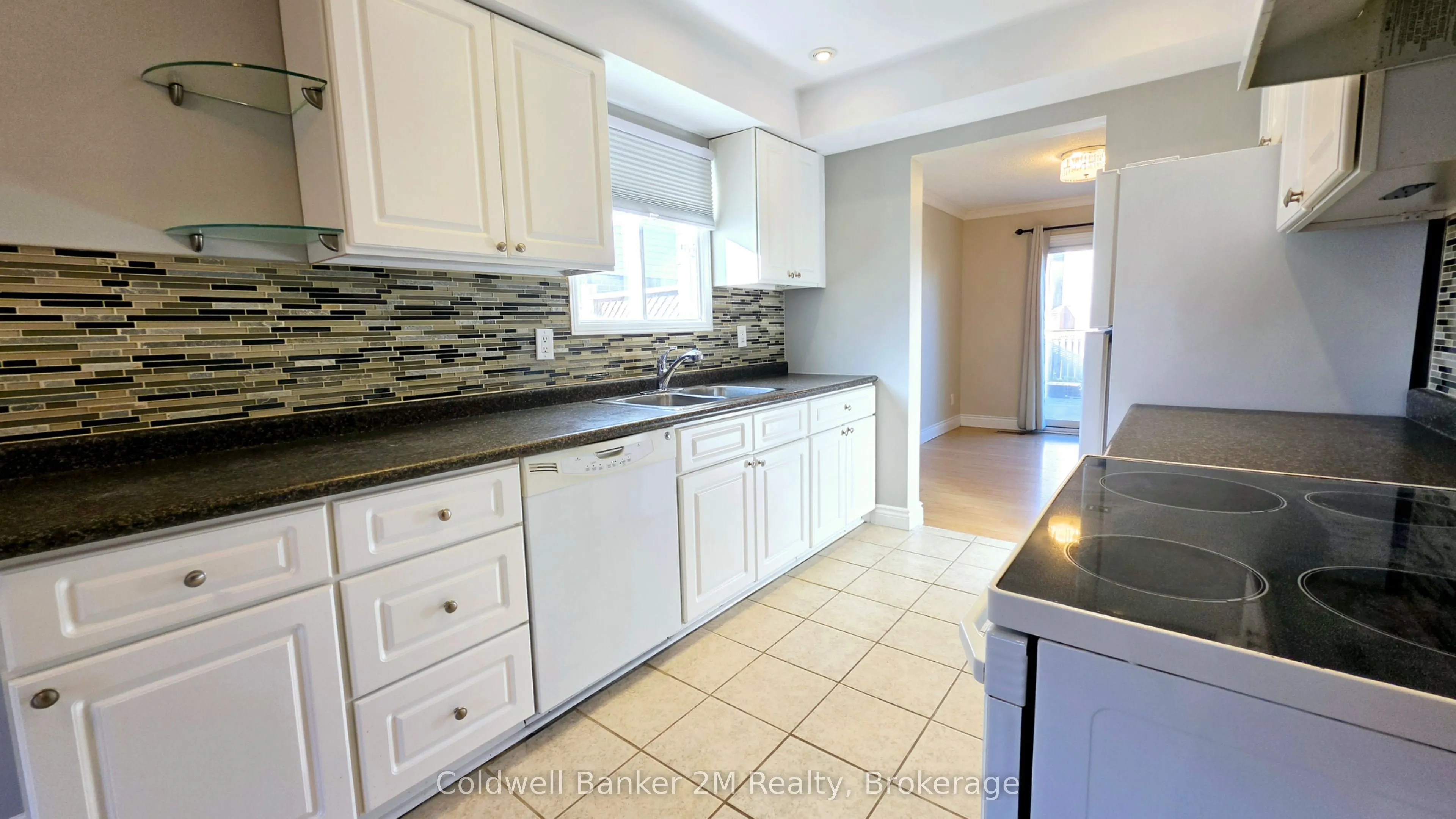852 Attersley Drive