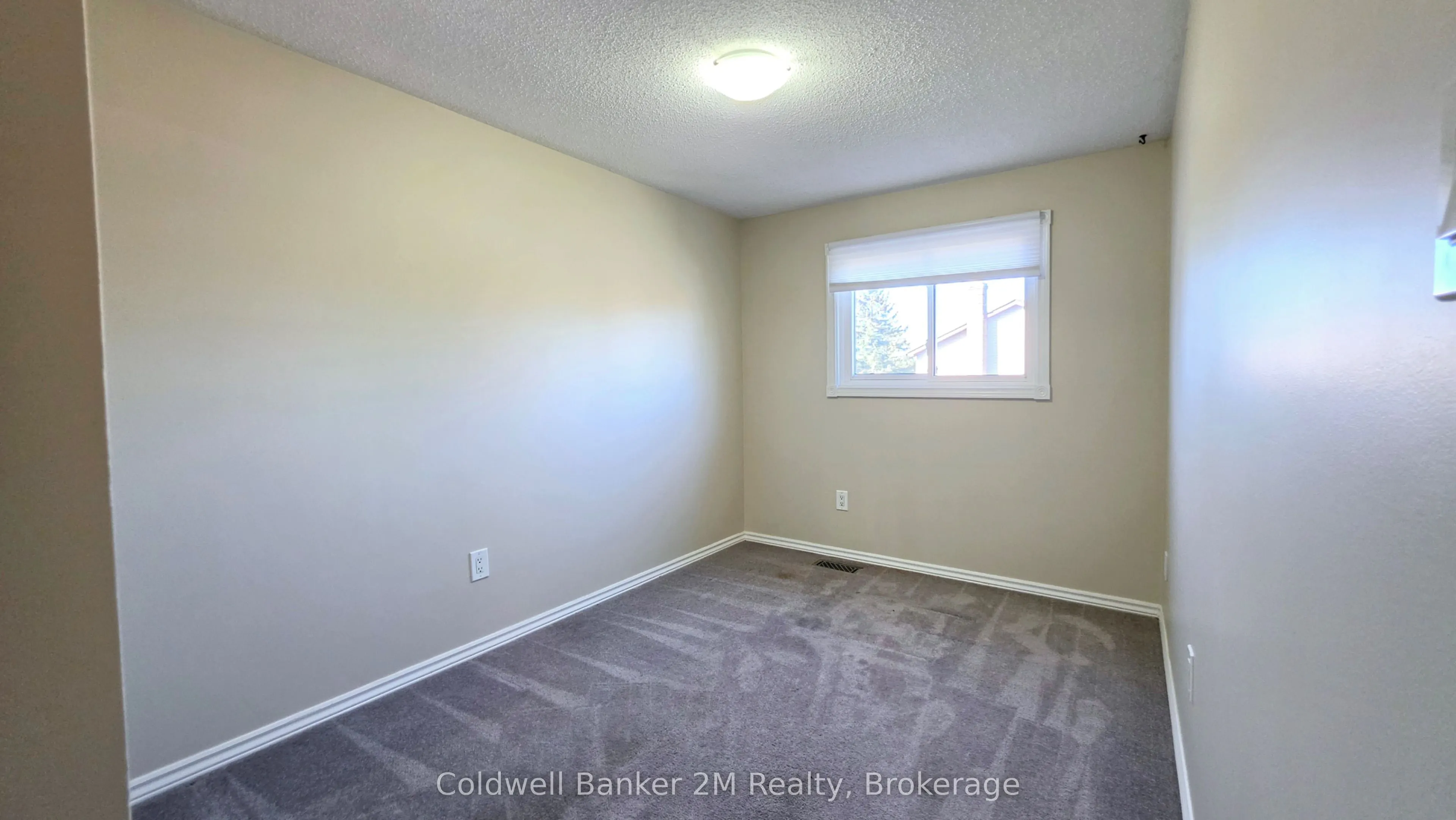 852 Attersley Drive