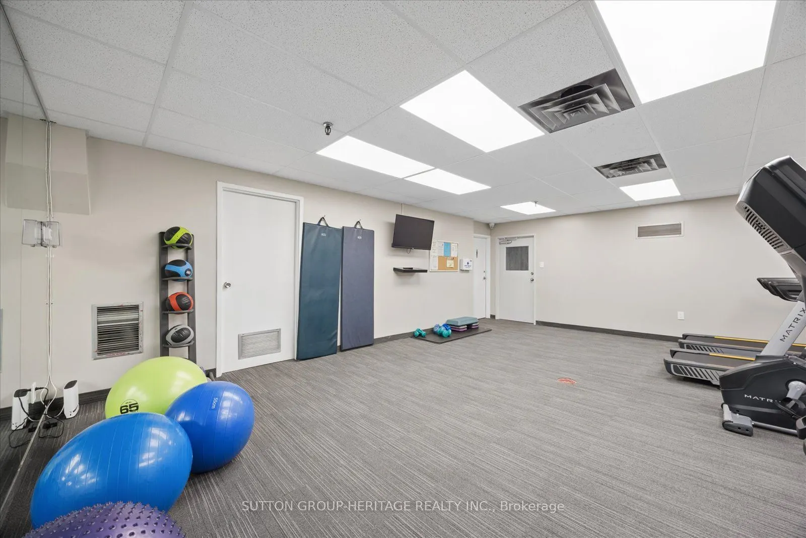 44 Falby Court #1406
