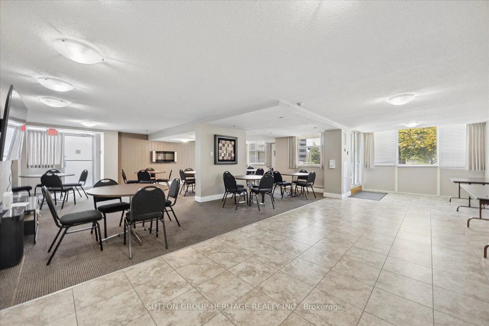 44 Falby Court #1406
