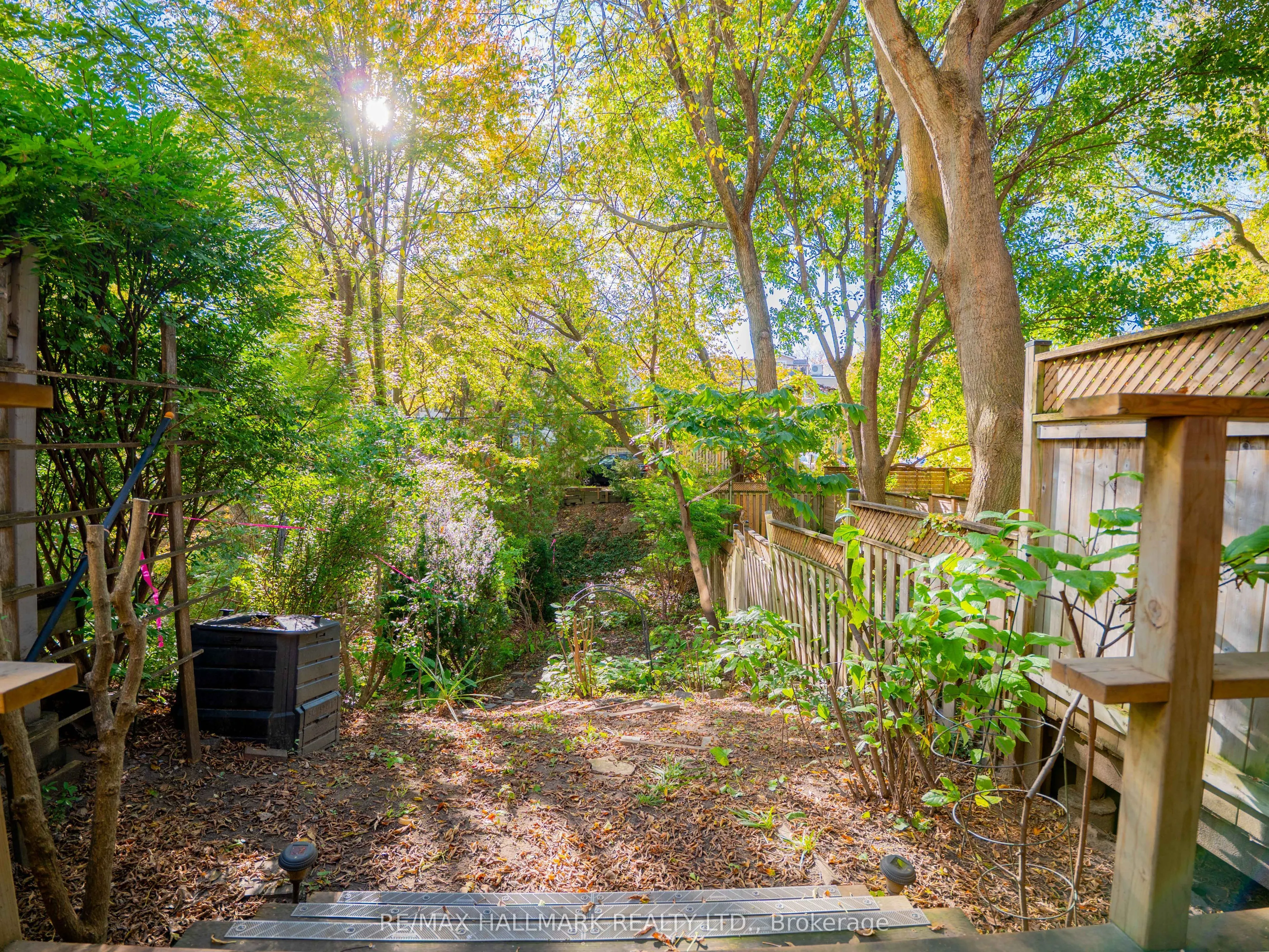 311 Bain Avenue