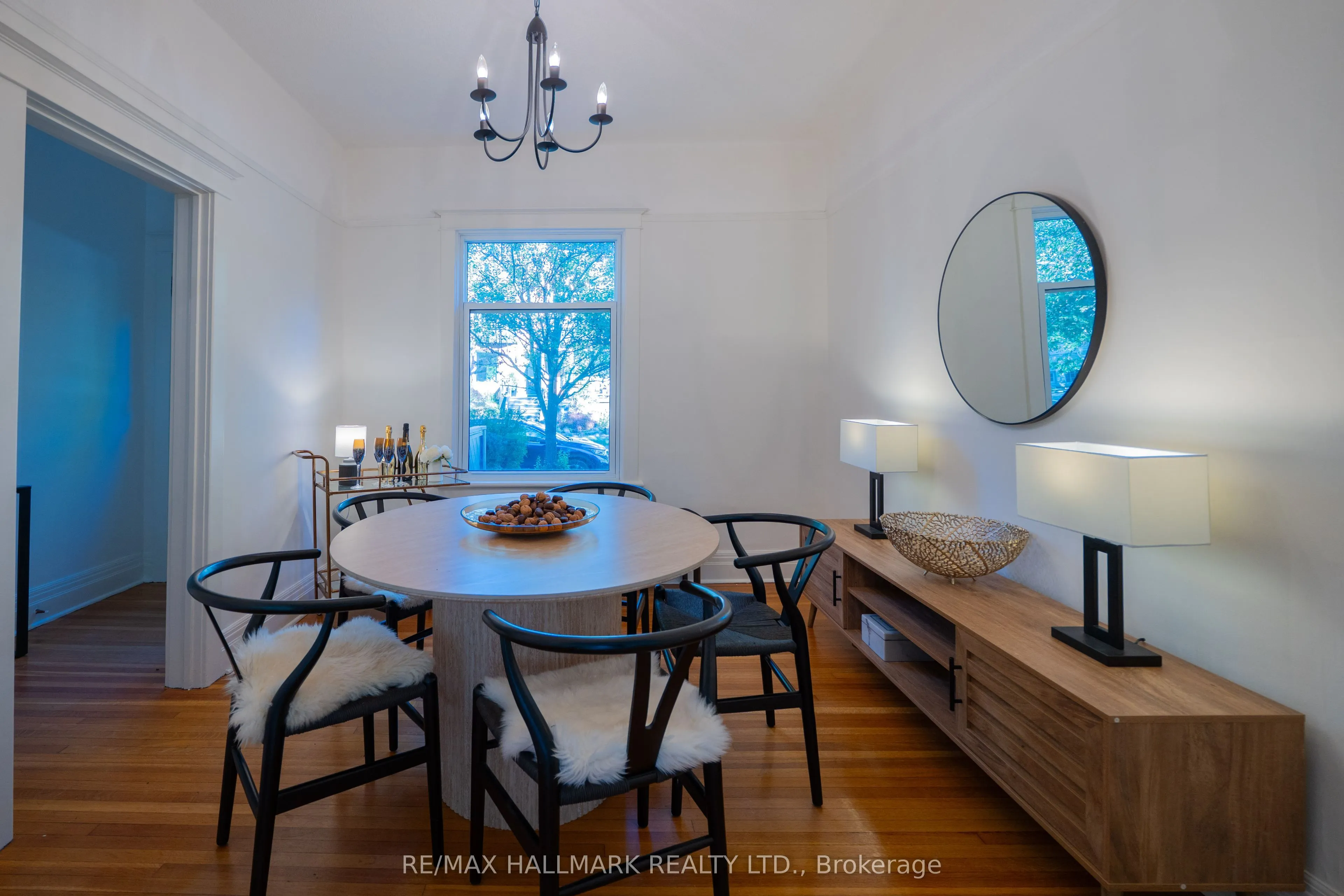 311 Bain Avenue