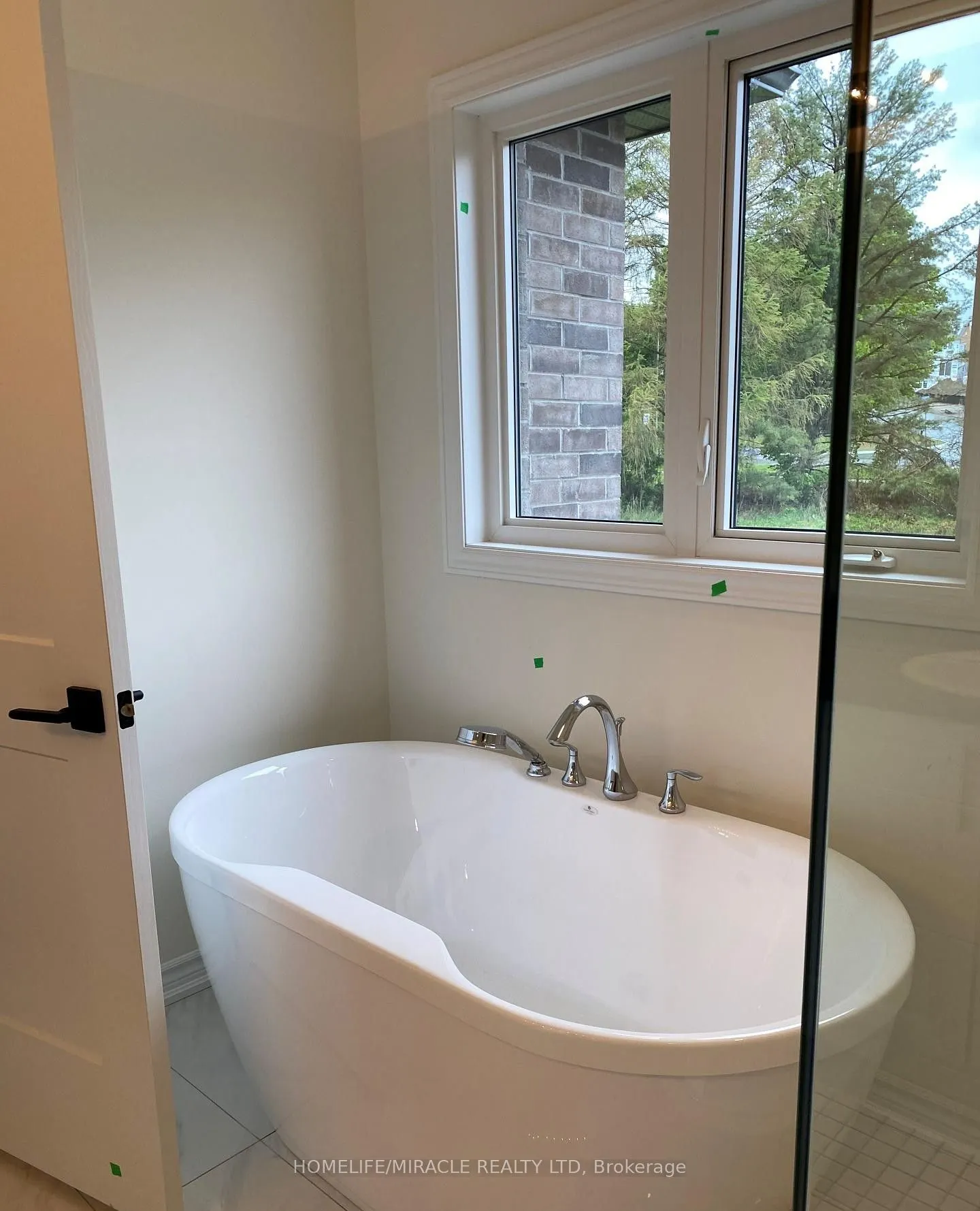 54 North Garden Boulevard