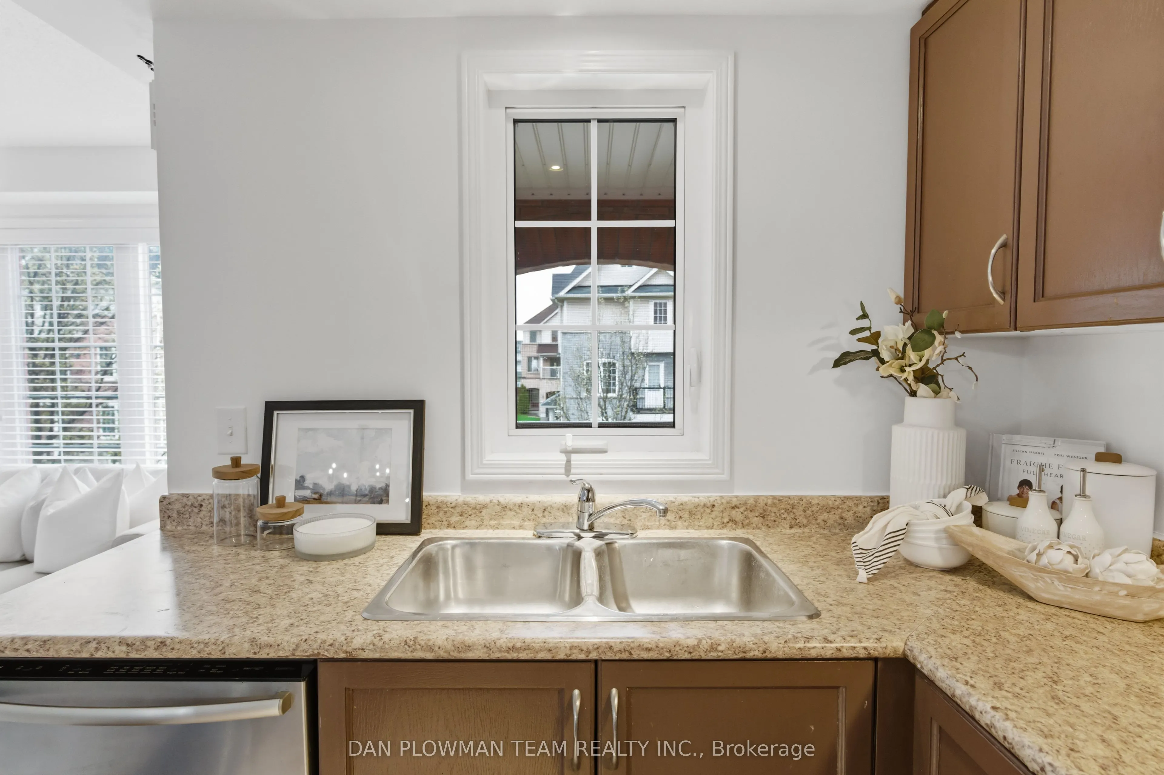 23 Blunden Road