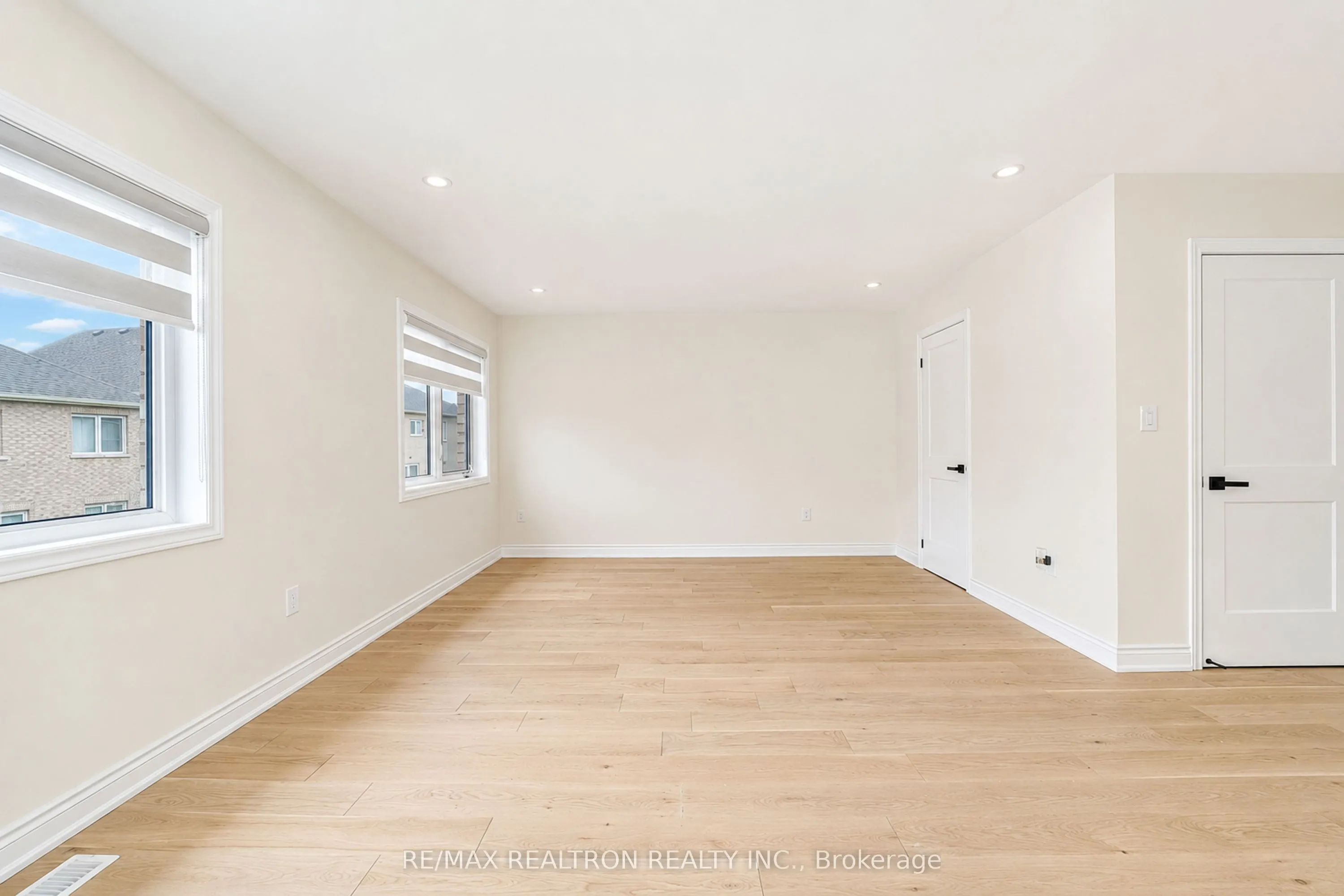 2544 Bandsman Crescent