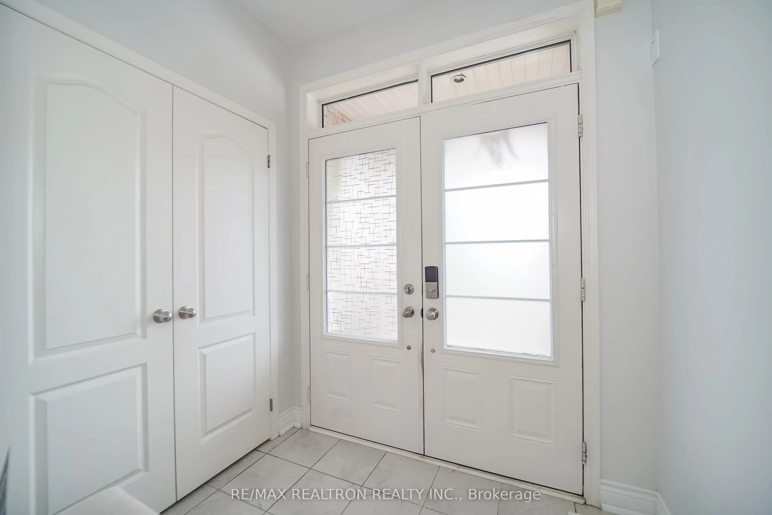 2544 Bandsman Crescent