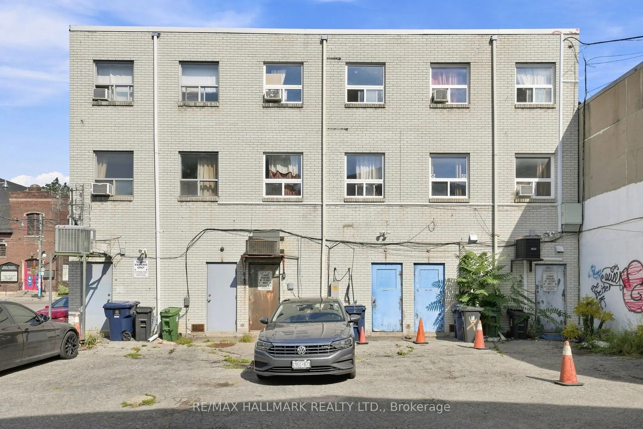 1485 Gerrard Street E