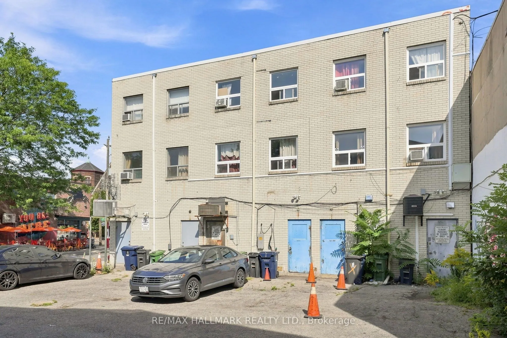 1485 Gerrard Street E