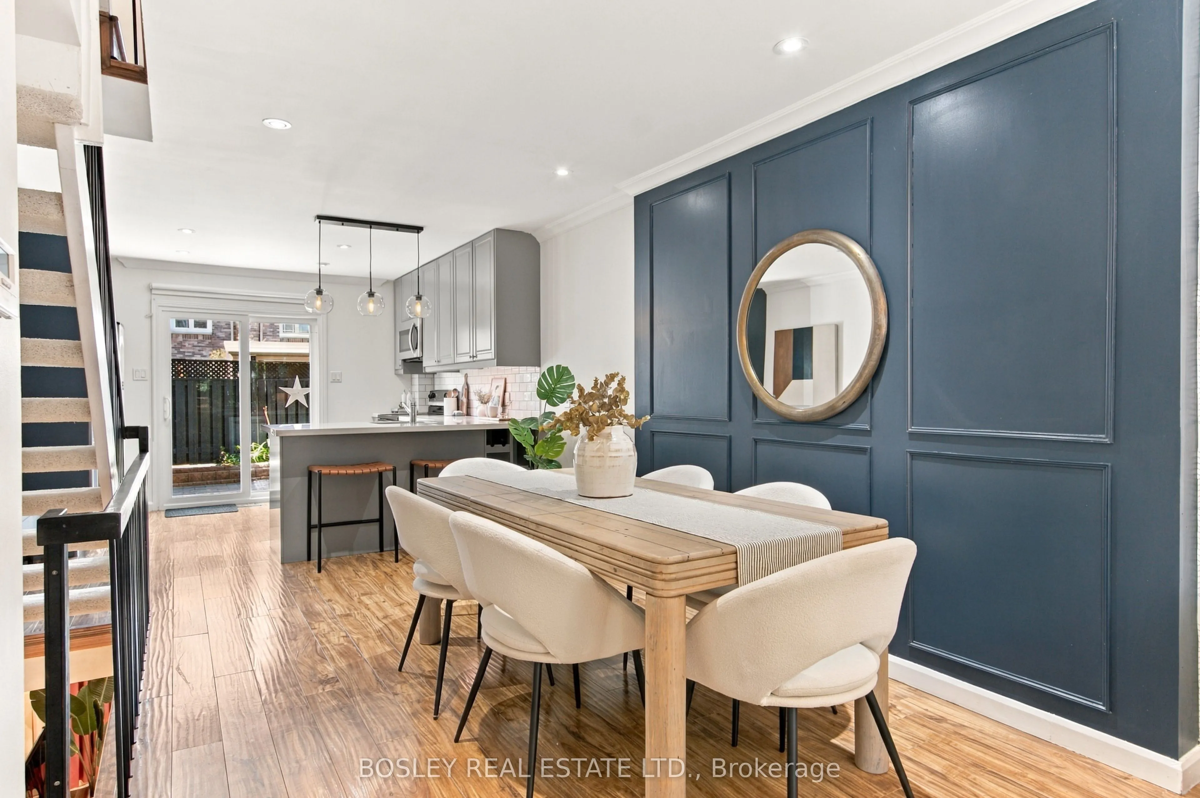 14 Lount Street