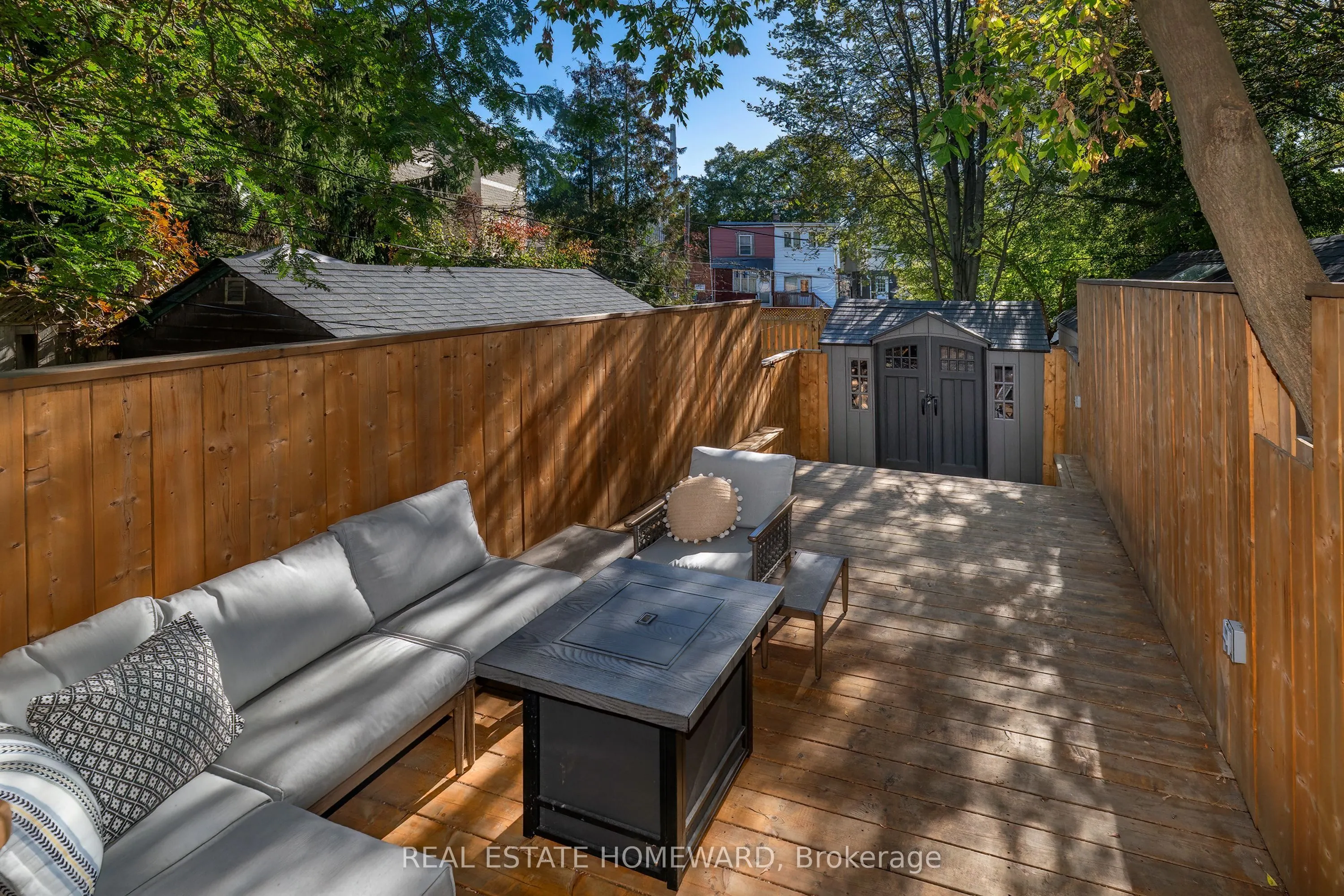 115 Wildwood Crescent