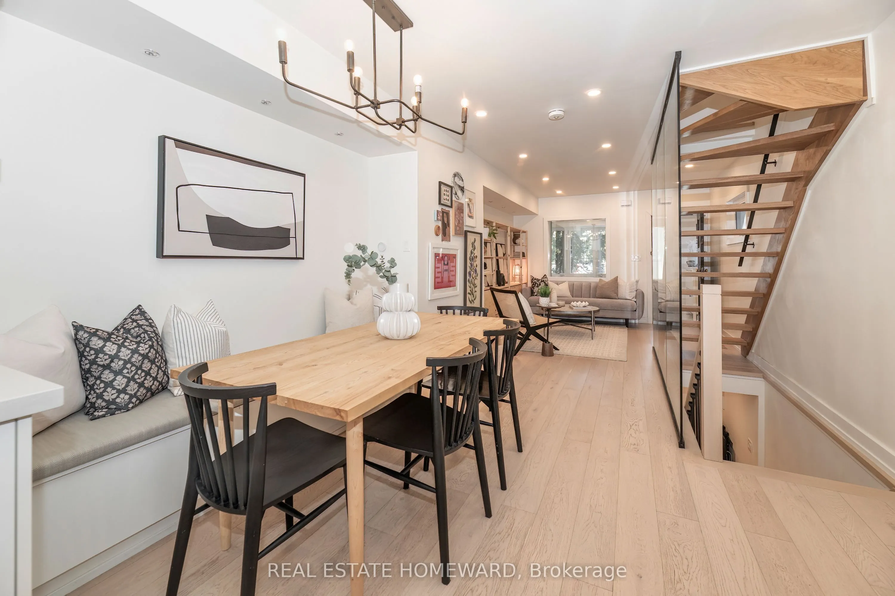 115 Wildwood Crescent