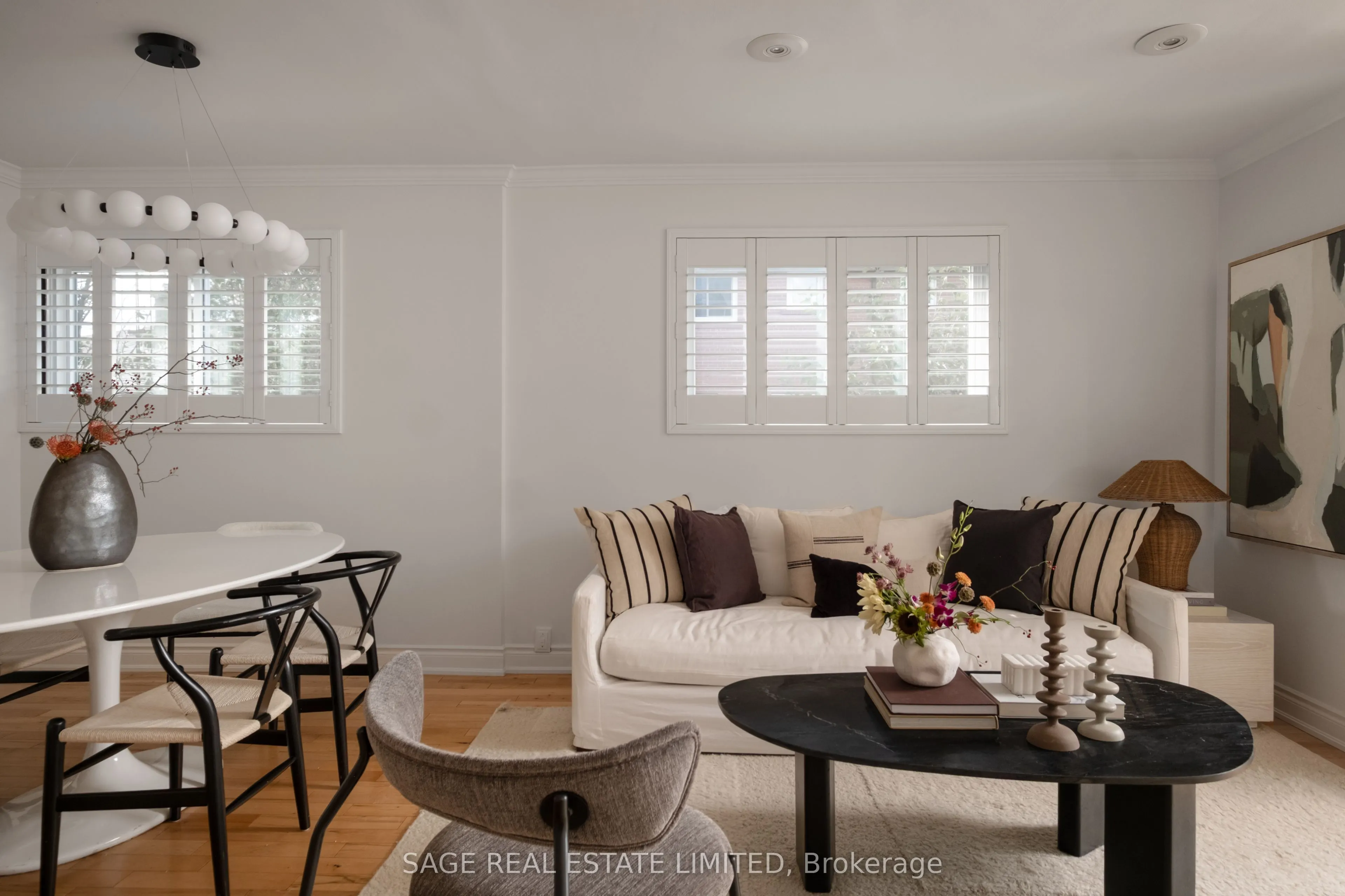 35 Chapman Avenue
