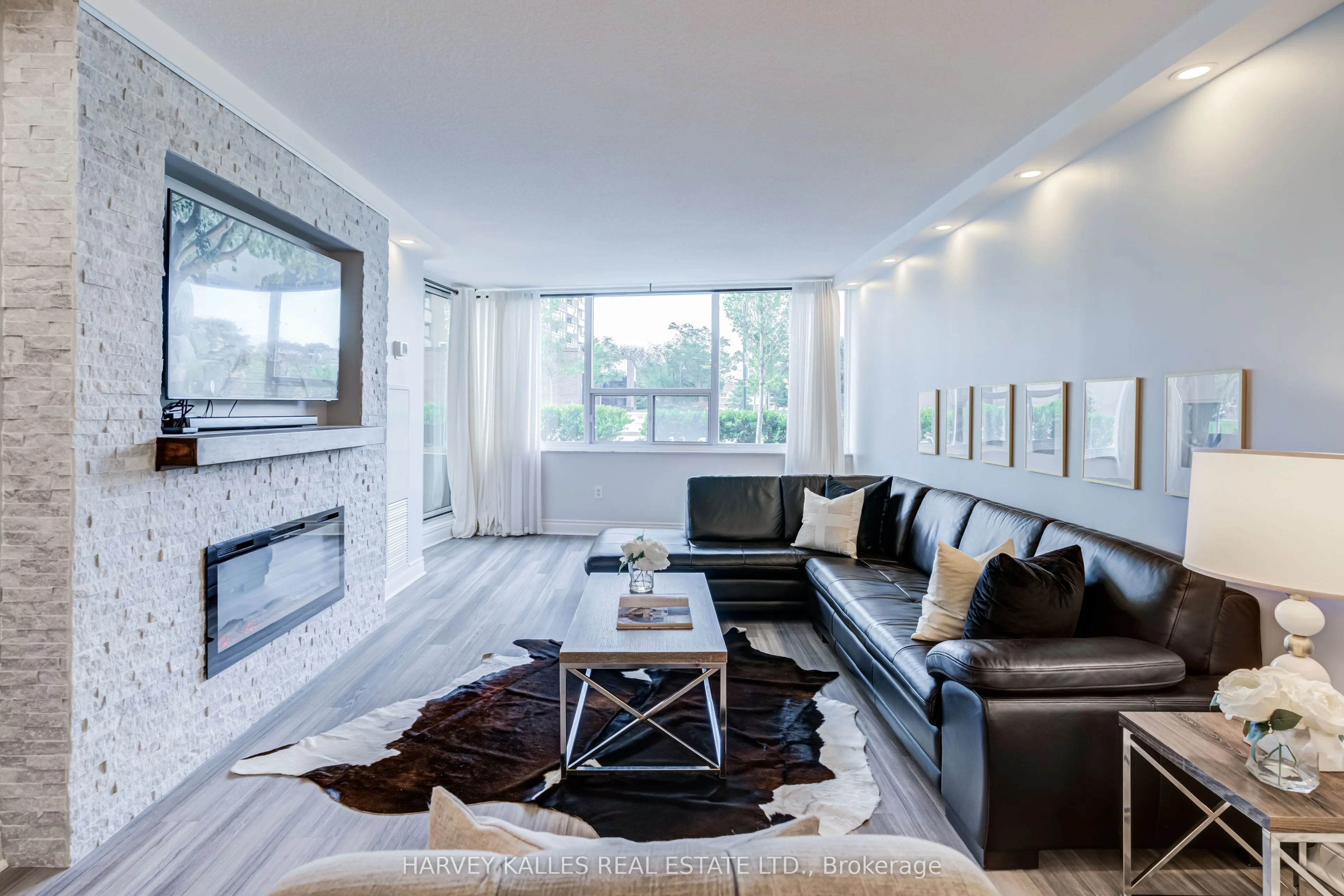 65 Huntingdale Boulevard #103