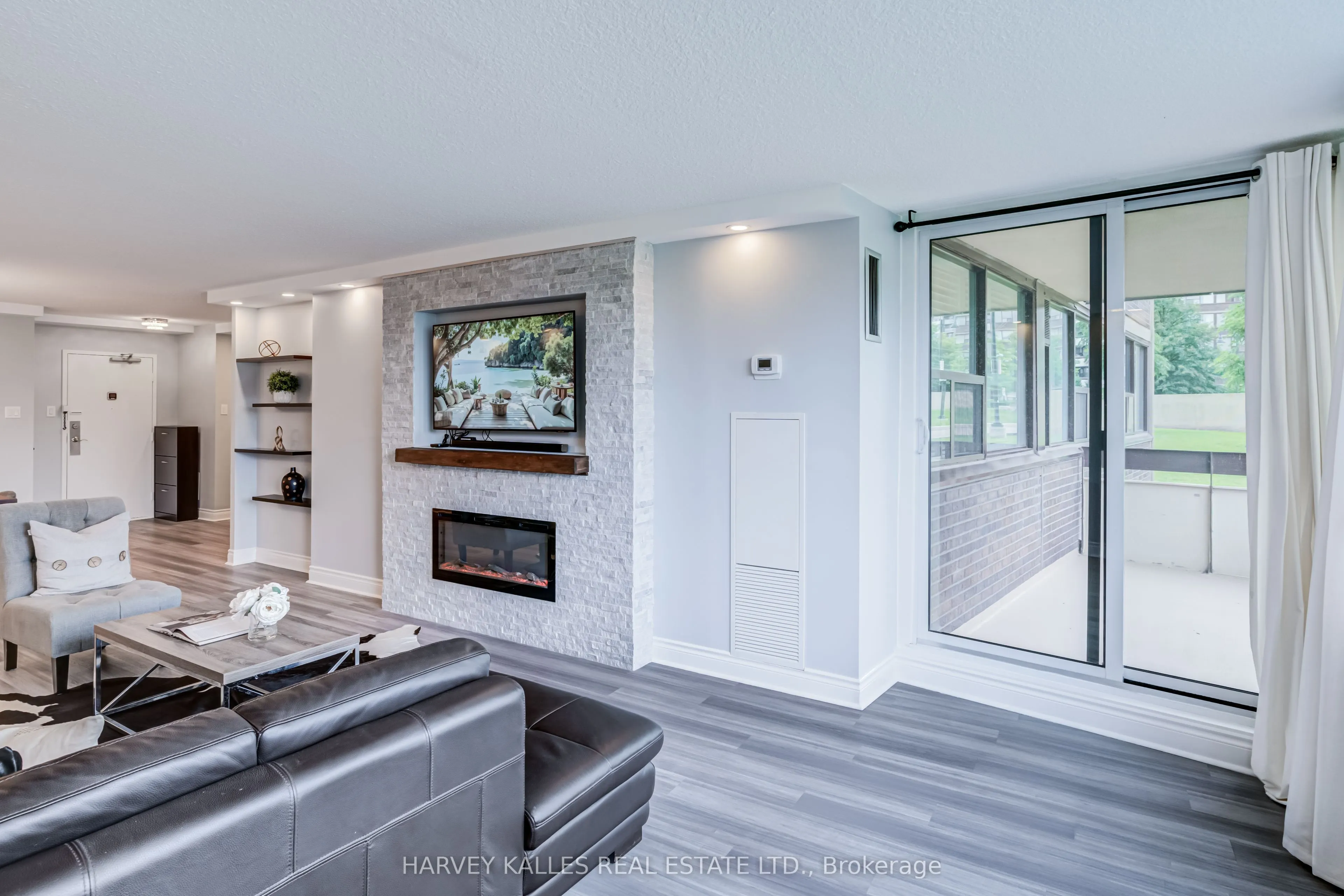 65 Huntingdale Boulevard #103