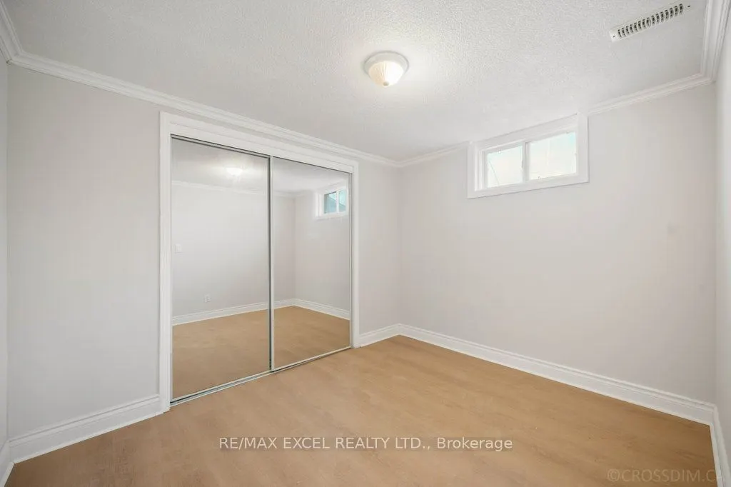 65 Wilson Road N