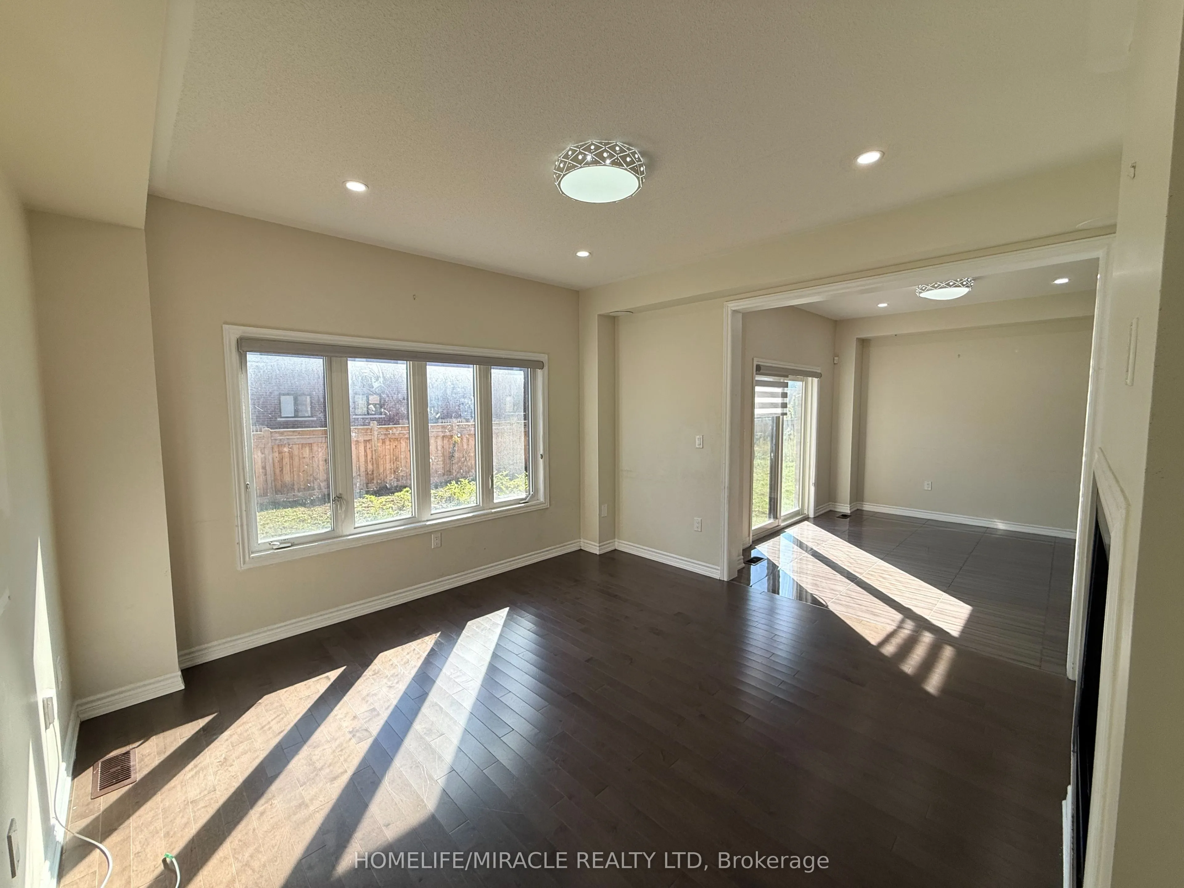 1301 Apollo Street